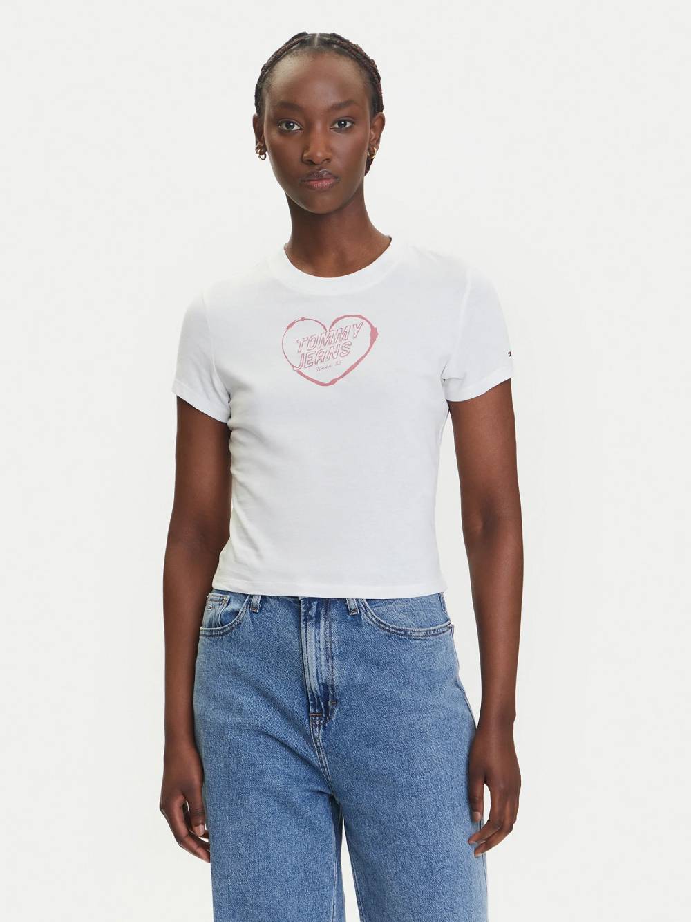 detail TJW SLIM SH HEART TEE
