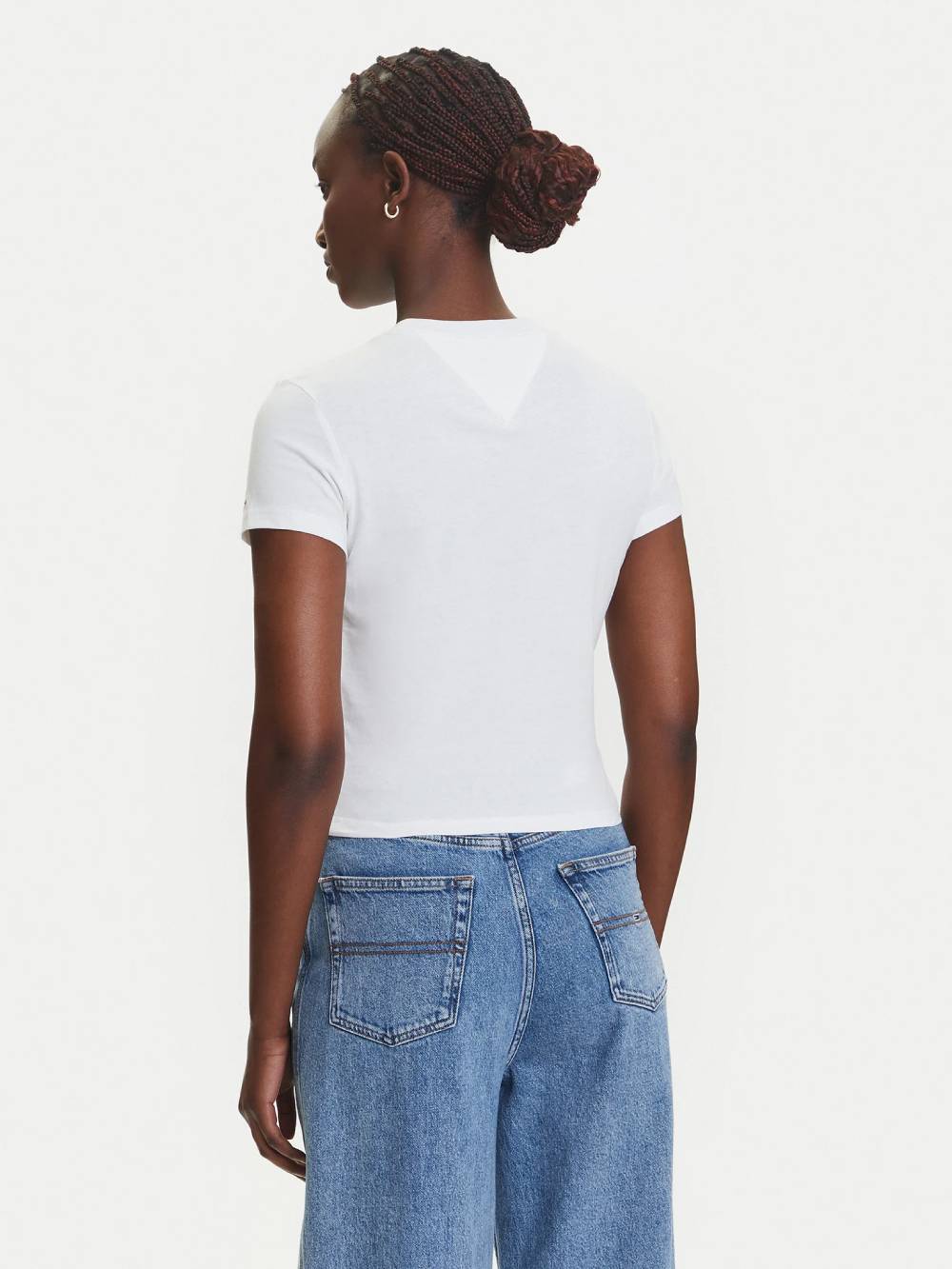 detail TJW SLIM SH HEART TEE