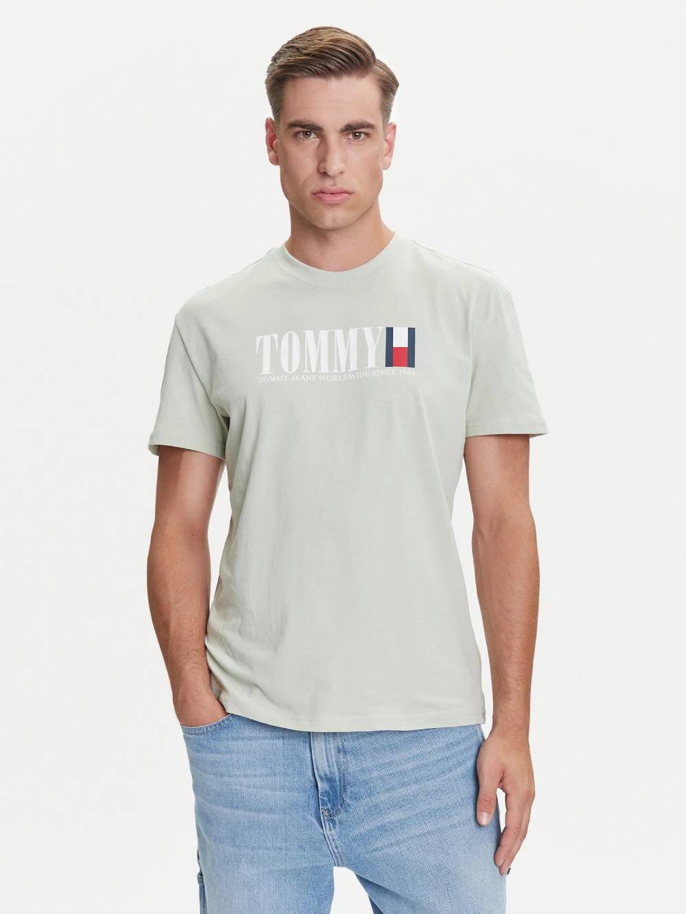 detail TJM REG TOMMY DNA FLAG TEE EXT