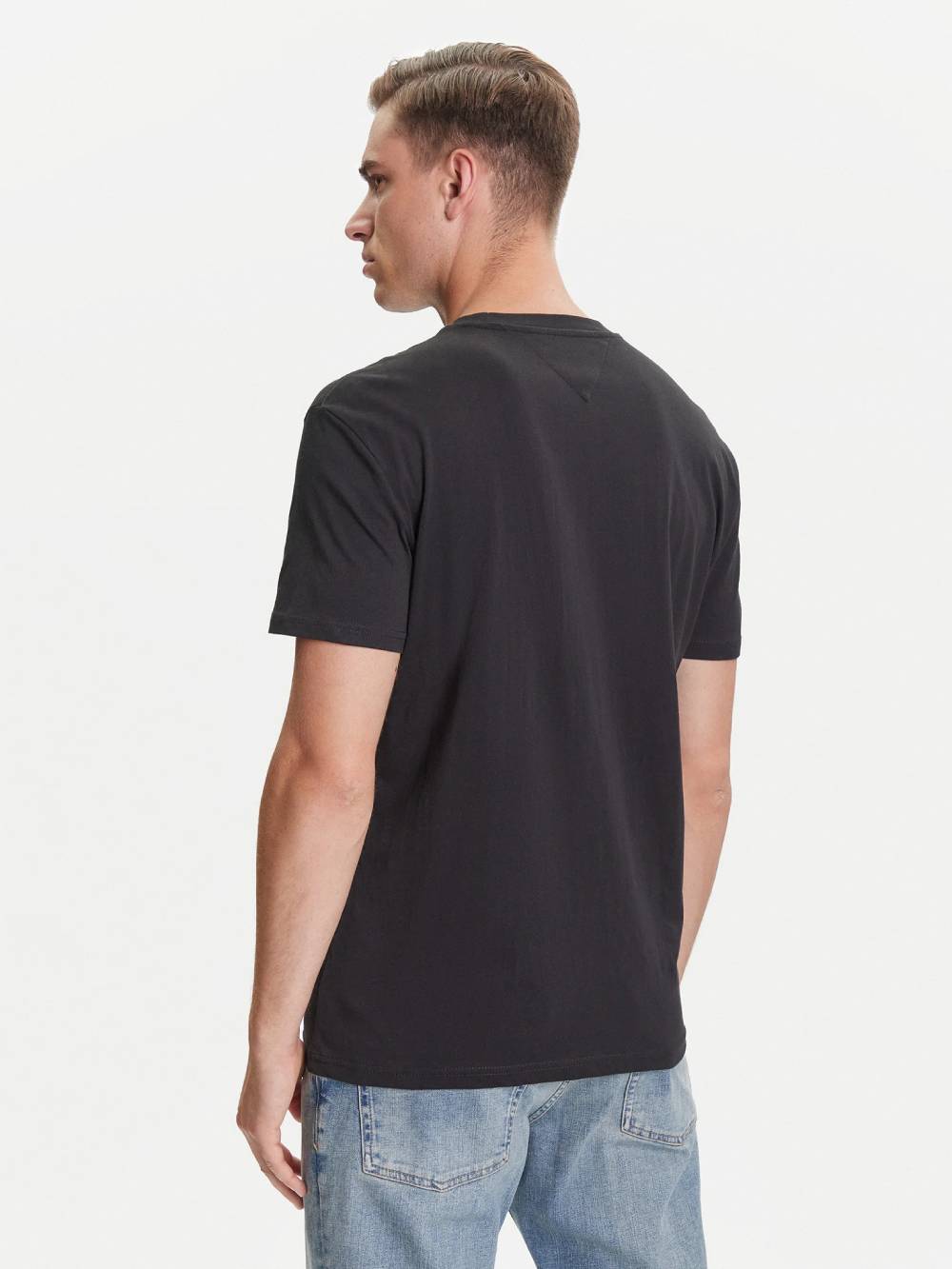 detail TJM REG TOMMY DNA FLAG TEE EXT