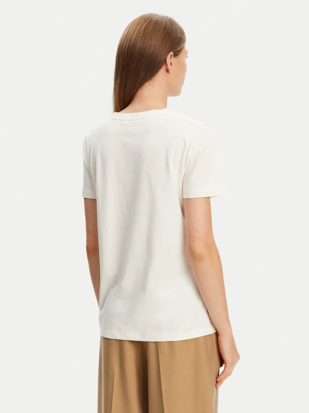 detail Tommy Hilfiger dámske biele tričko