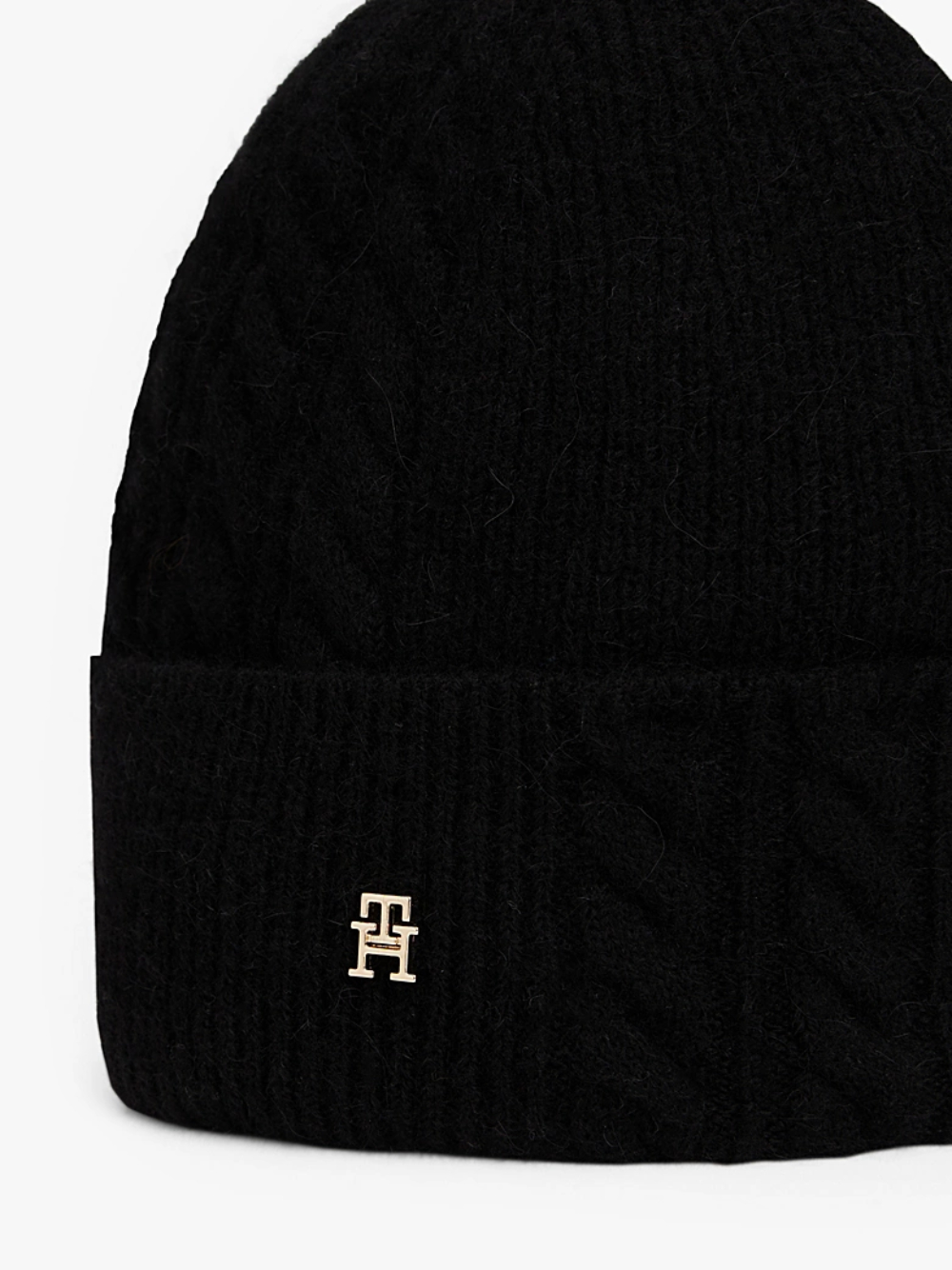 detail TH ELEVATED CHIC FLUFFY BEANIE