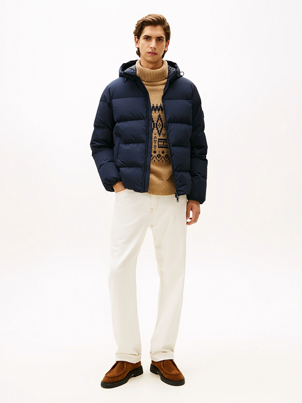 detail Tommy Hilfiger pánska tmavo modrá páperová bunda 