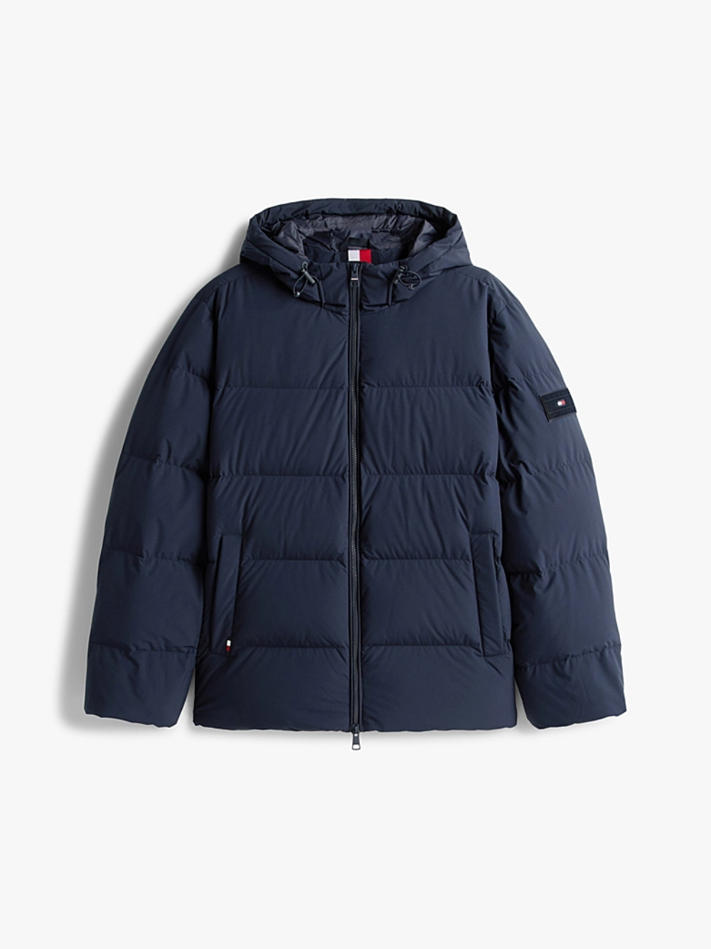 detail Tommy Hilfiger pánska tmavo modrá páperová bunda 