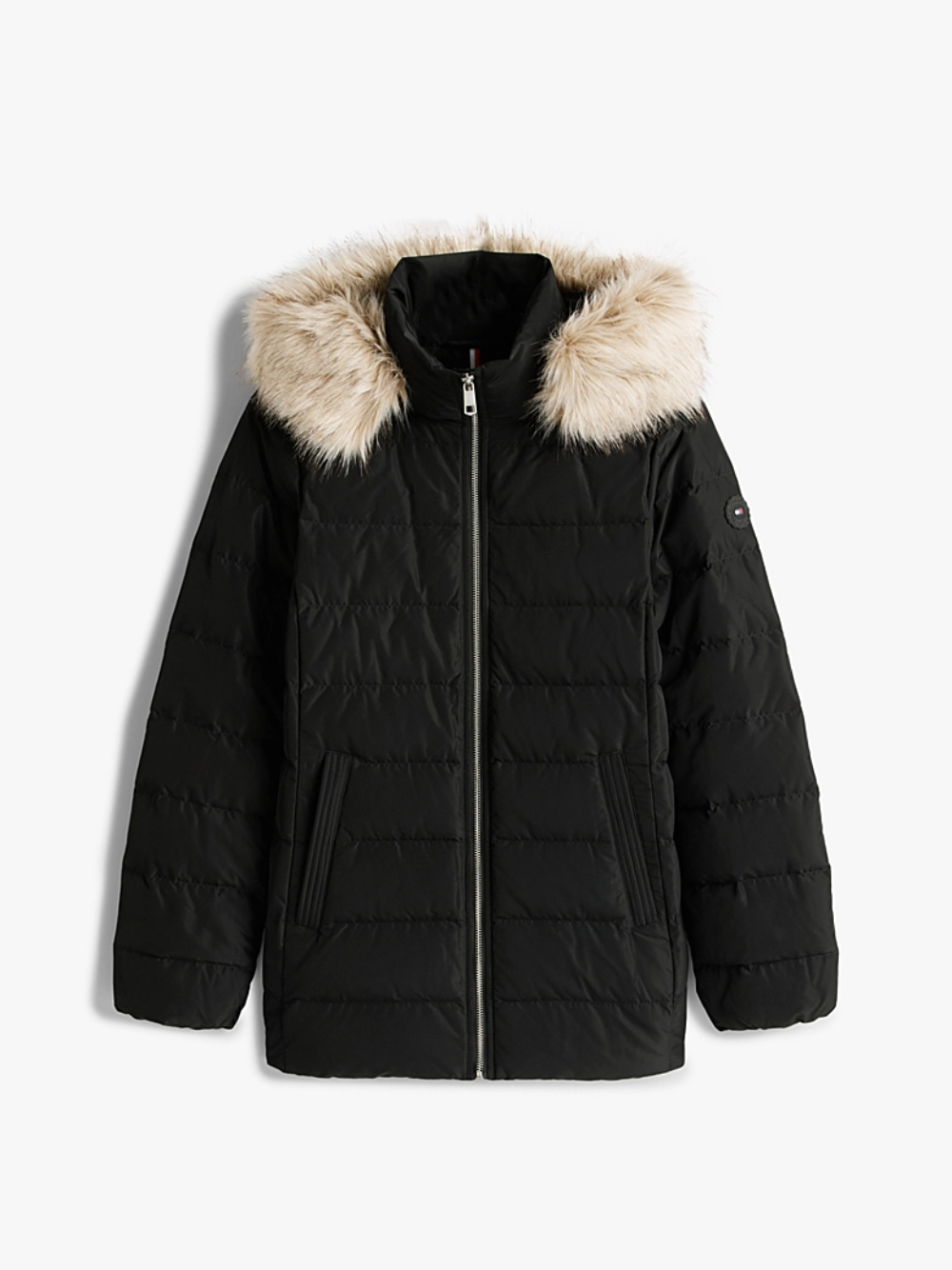 detail Tommy Hilfiger dámska čierna páperová bunda 