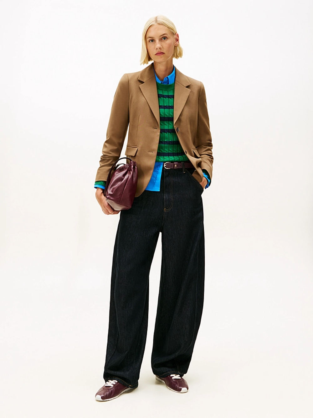 detail Tommy Hilfiger dámske hnedé sako