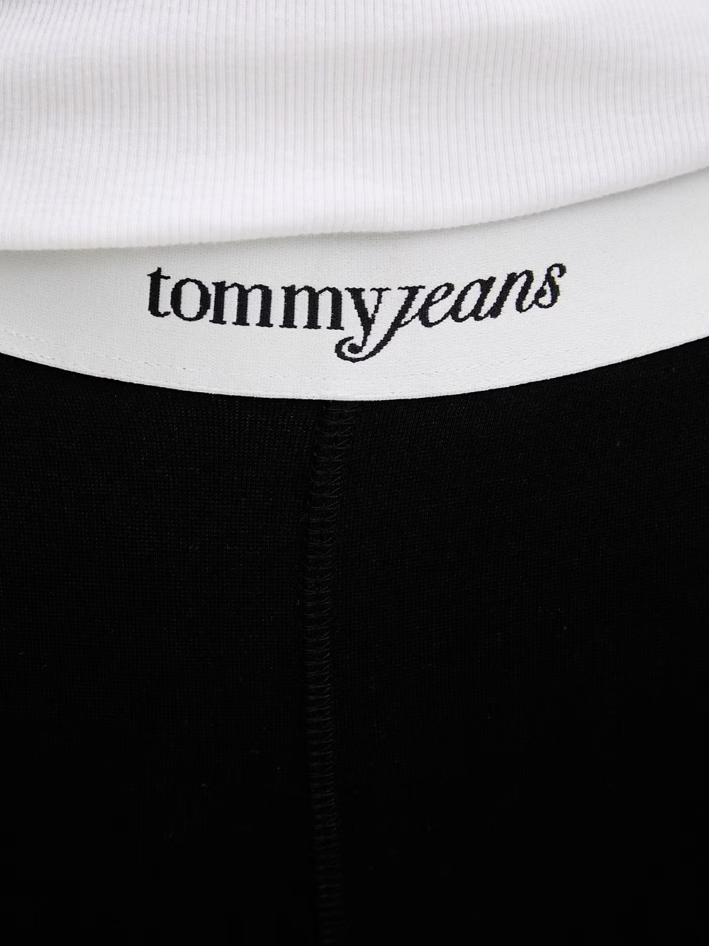 detail   Tommy Jeans dámske čierne legíny