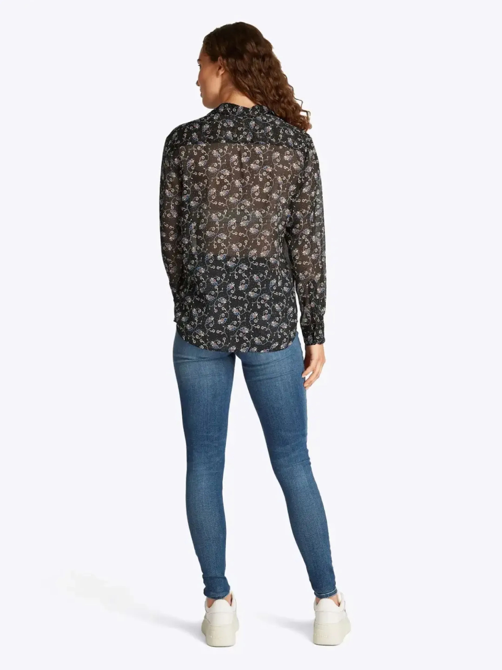 detail Tommy Jeans dámska čierna vzorovaná blúzka