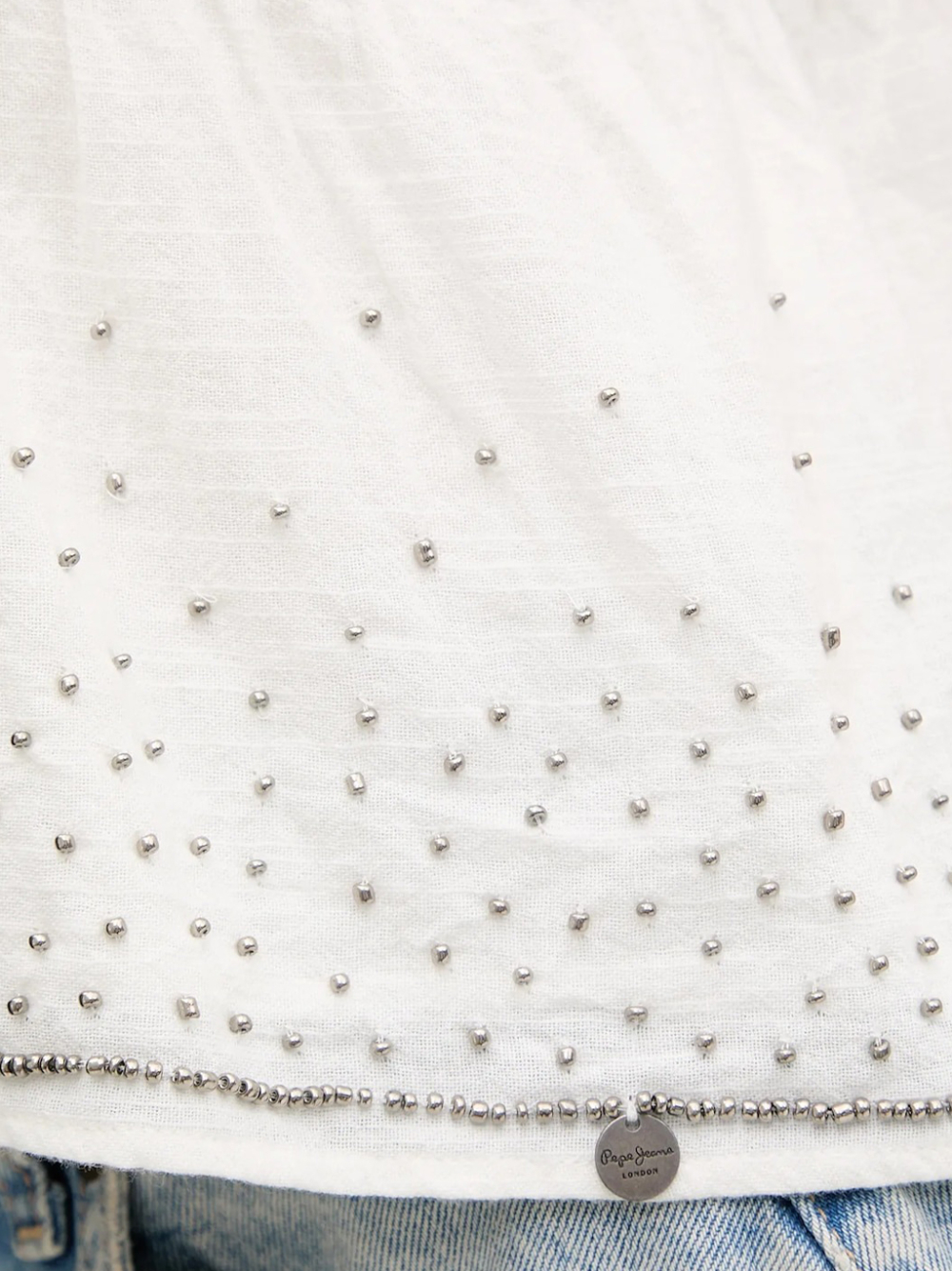 detail Pepe Jeans dámsky biely top