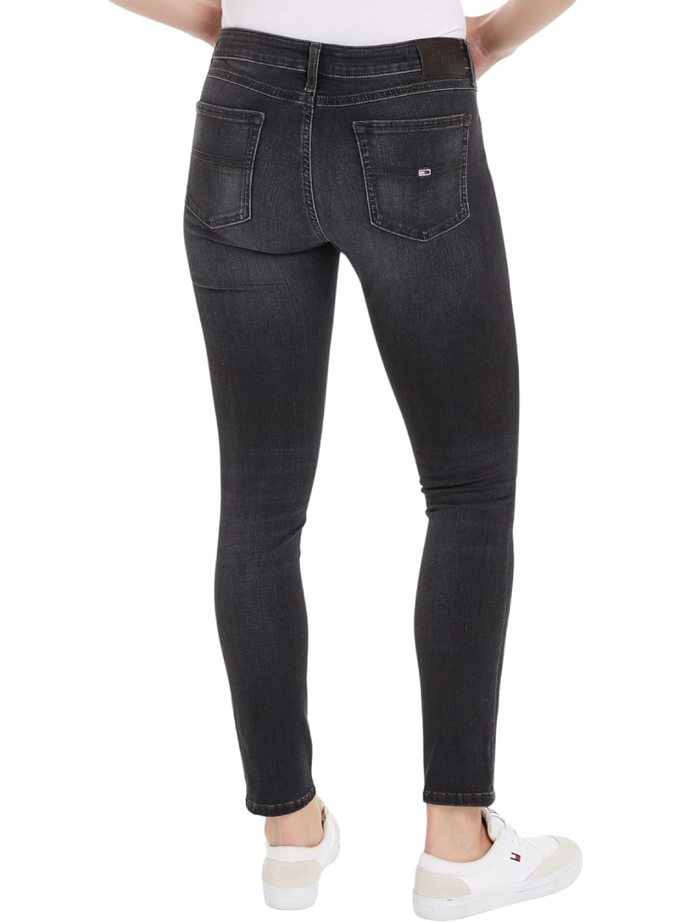 detail Tommy Jeans dámske čierne džínsy