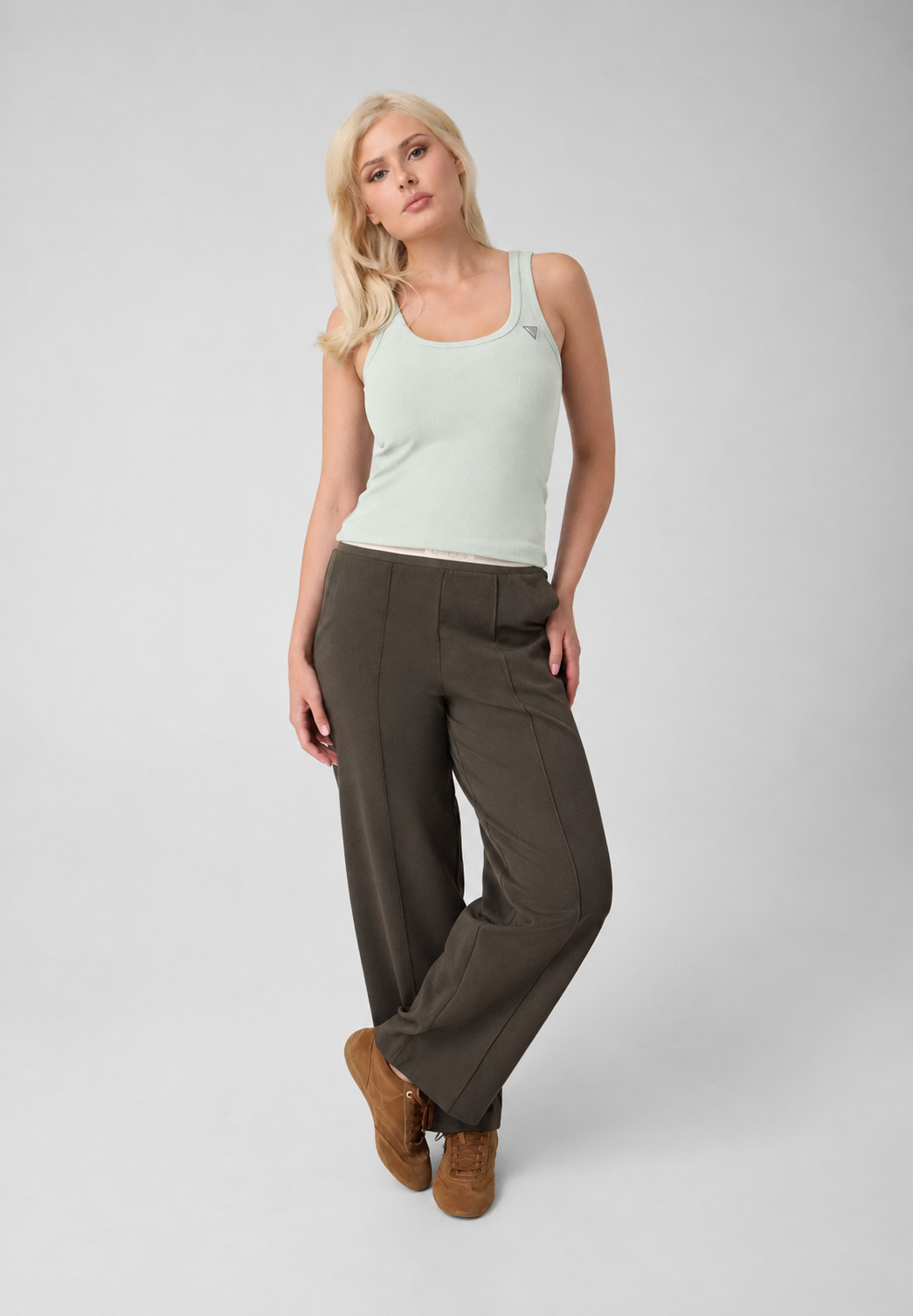 detail Guess dámsky zelenkavý top