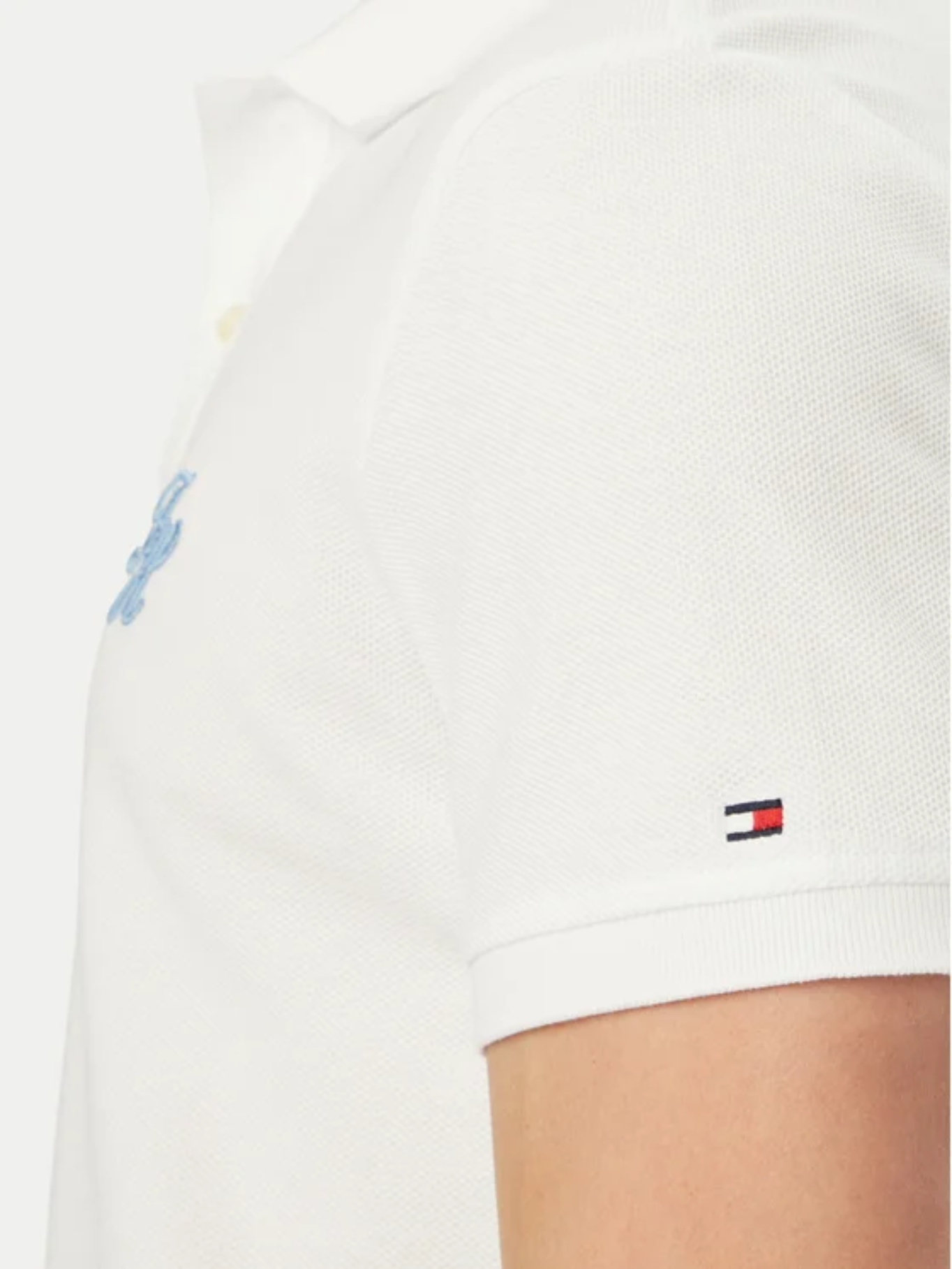 detail Tommy Hilfiger pánske biele polo tričko