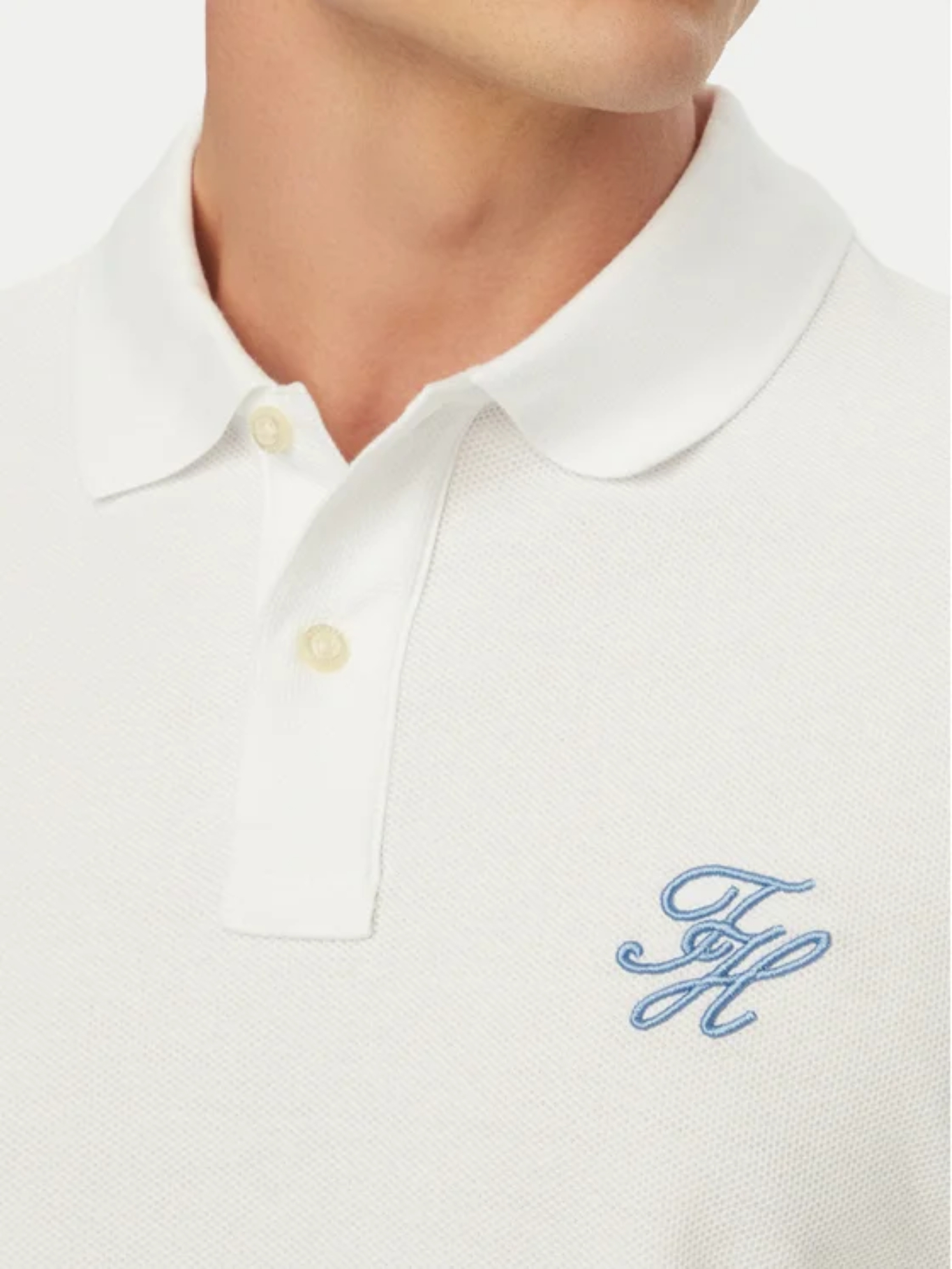 detail Tommy Hilfiger pánske biele polo tričko