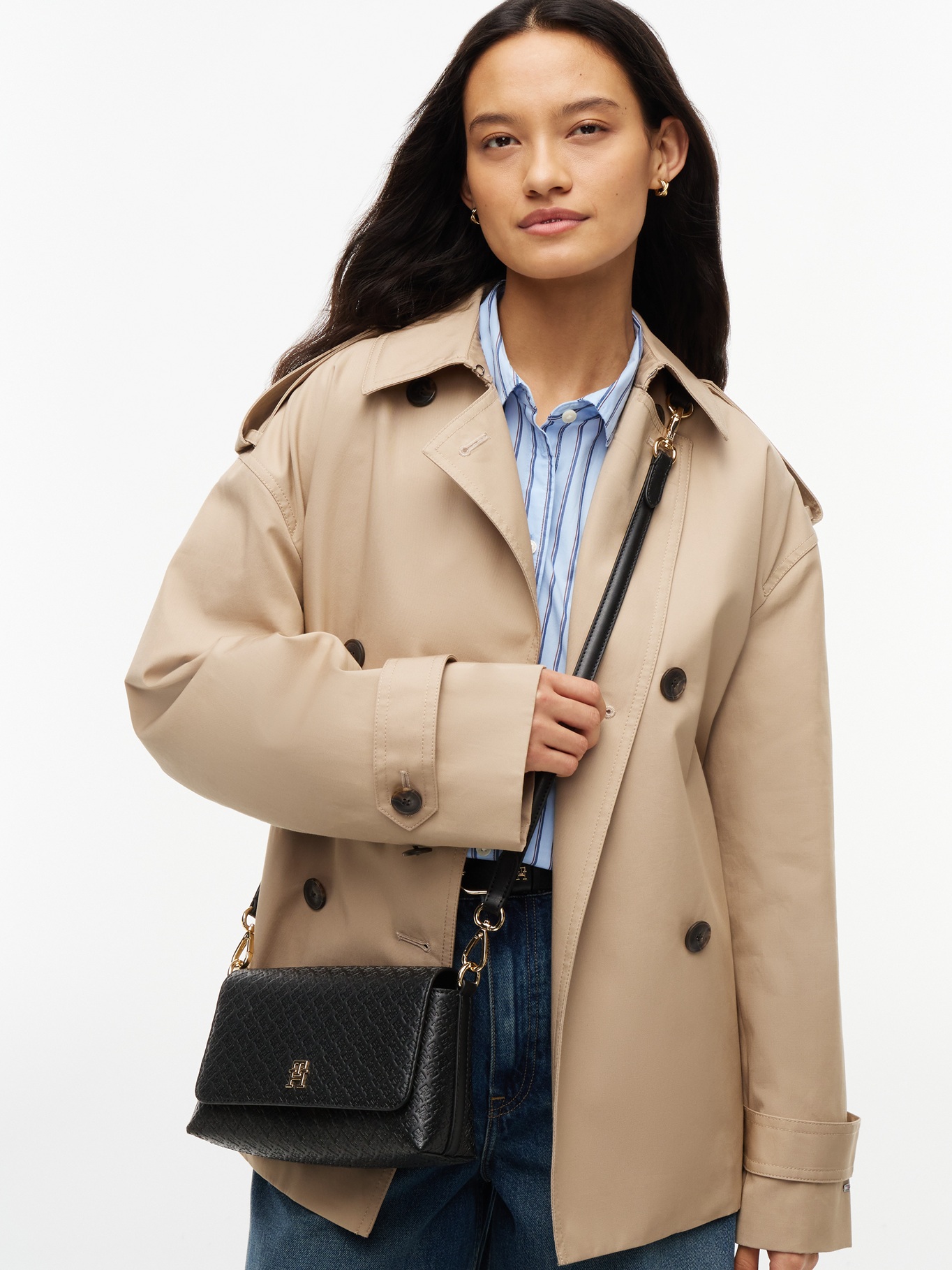 detail Tommy Hilfiger dámska čierna kabelka