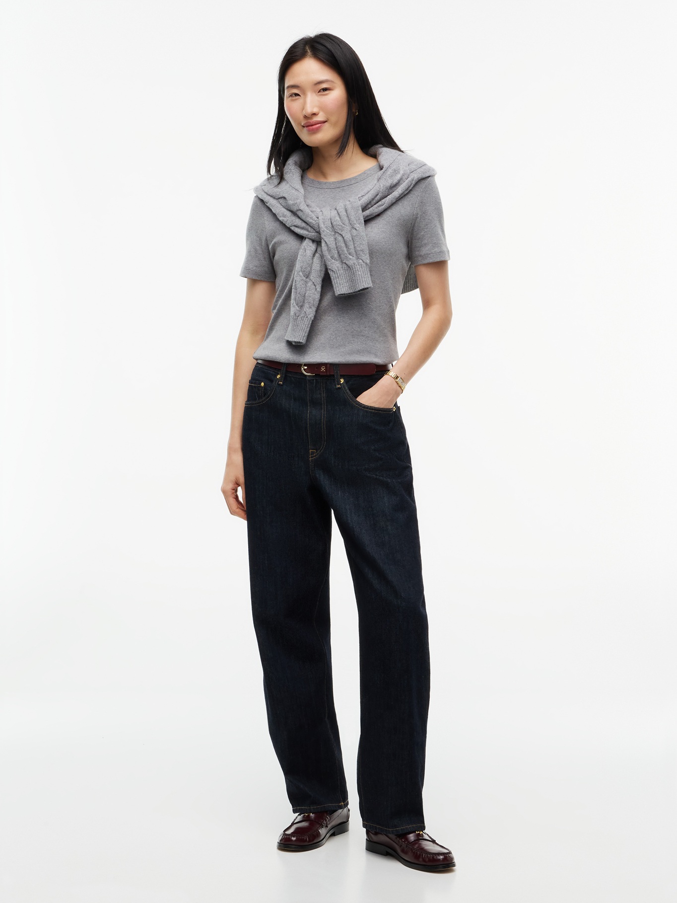 detail Tommy Hilfiger dámske šedé tričko
