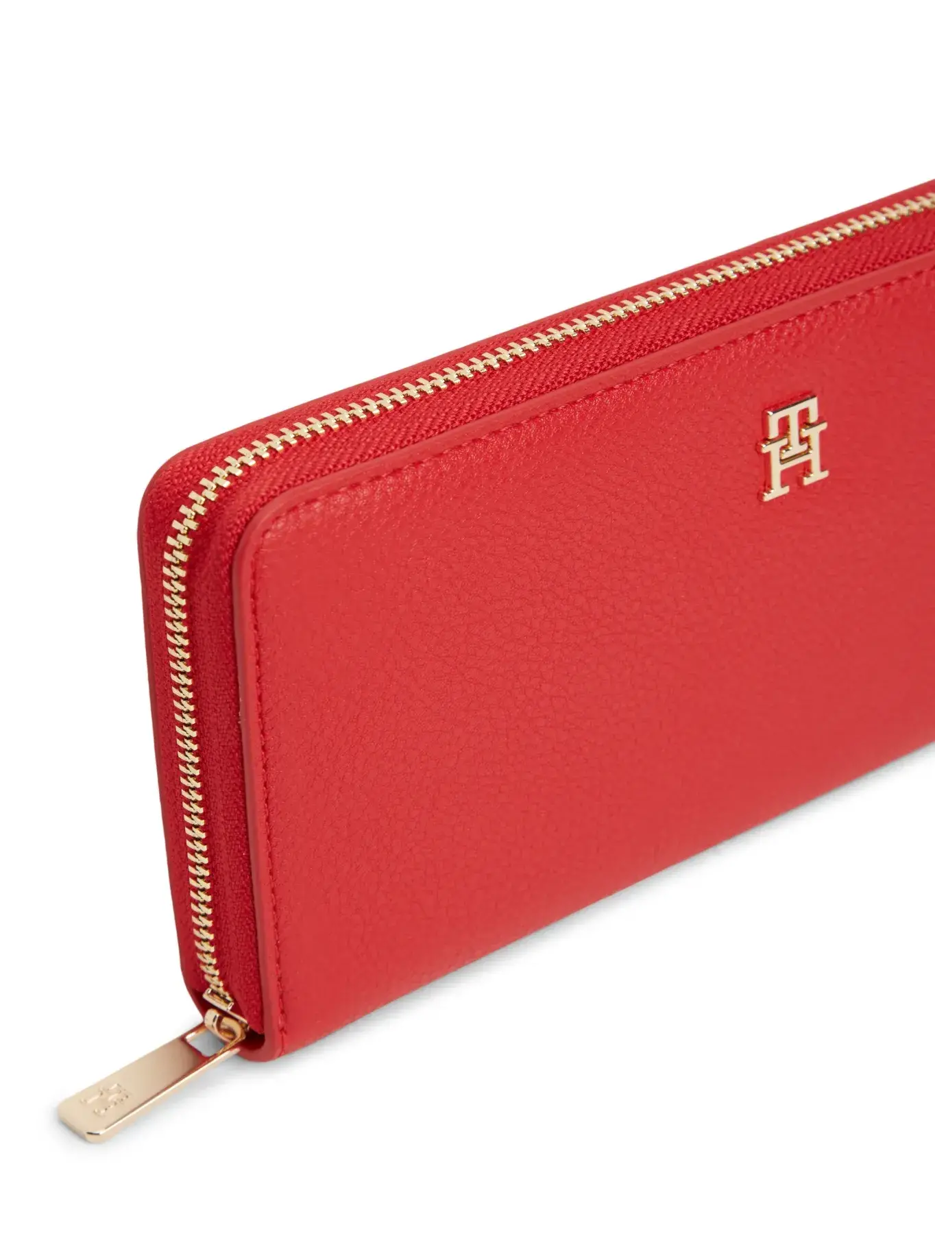 detail Tommy Hilfiger dámska červená peňaženka