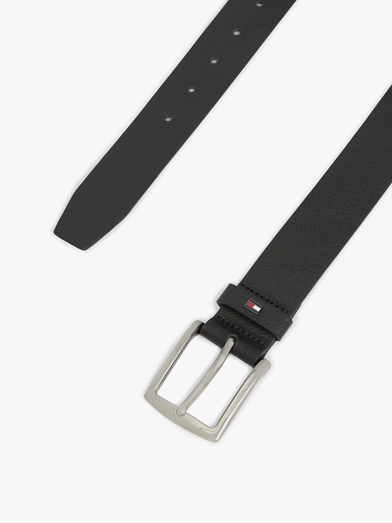 detail Tommy Hilfiger pánsky čierny opasok