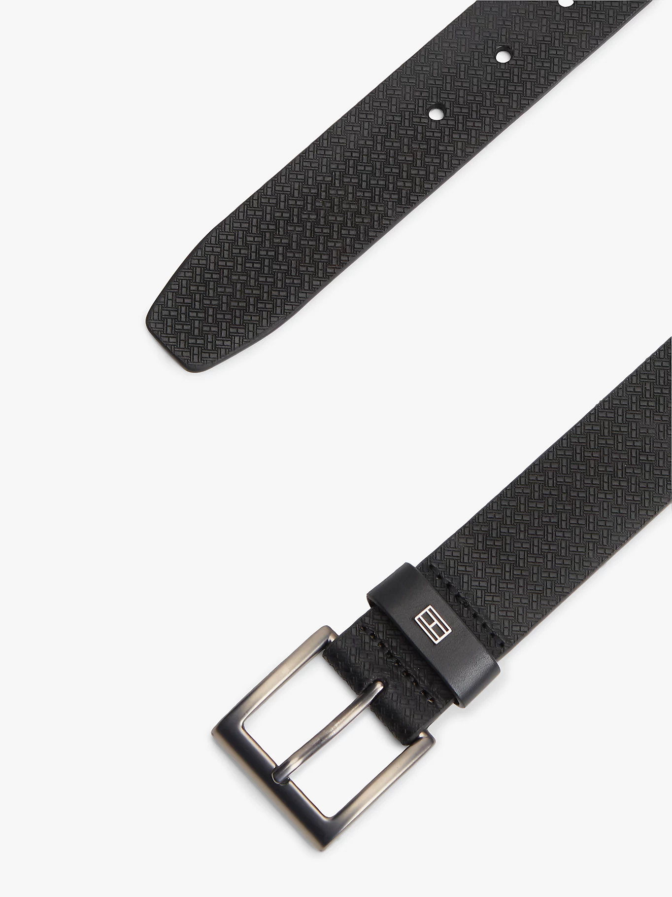 detail Tommy Hilfiger pánsky čierny opasok