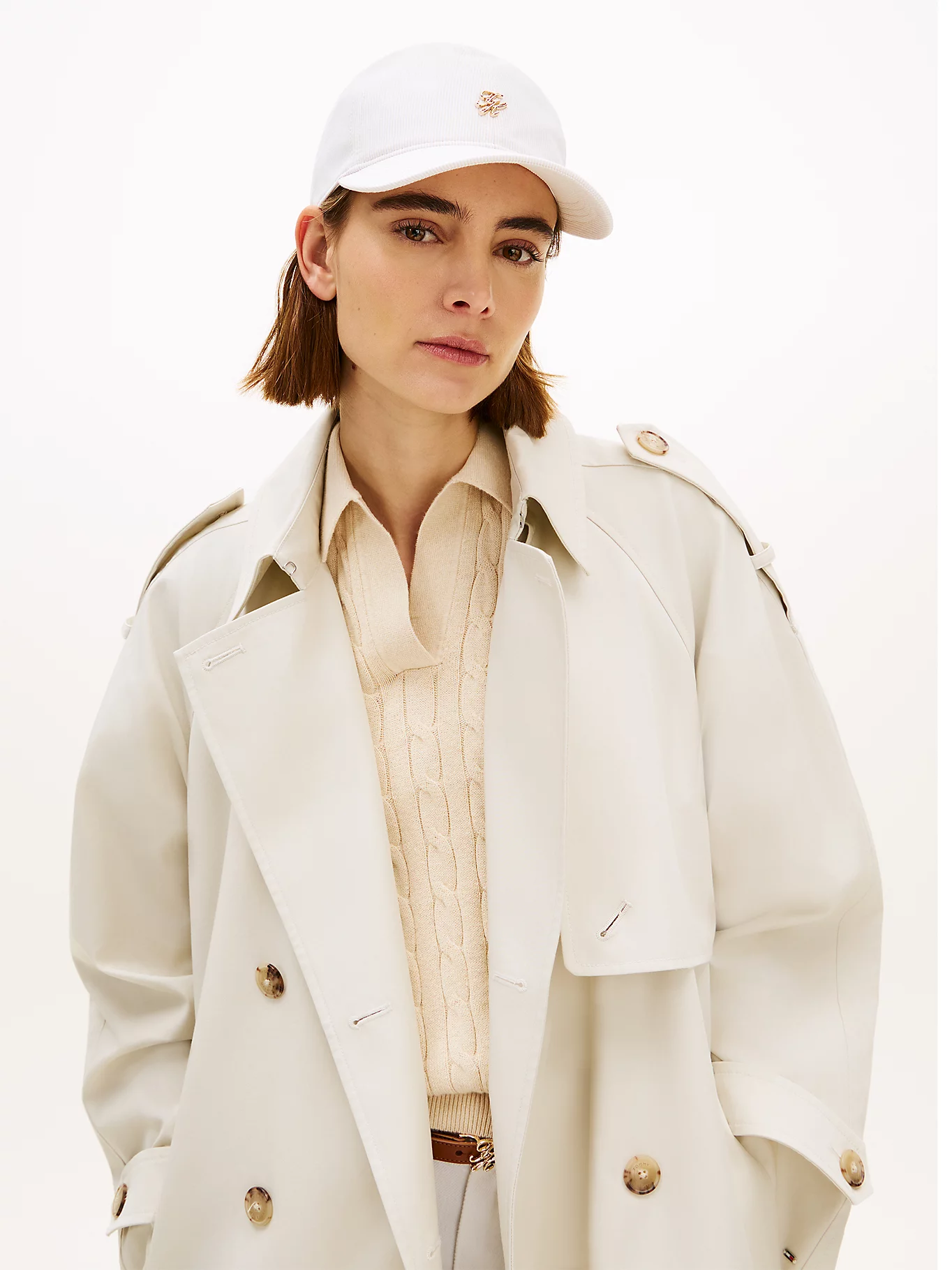 detail Tommy Hilfiger dámska béžová šiltovka