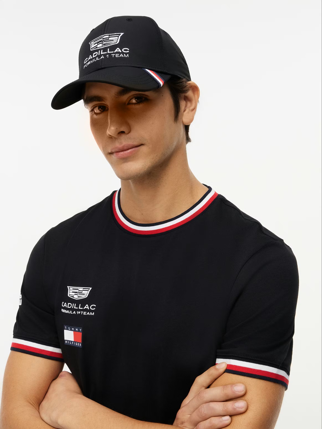 detail Tommy Hilfiger pánska čierna šiltovka