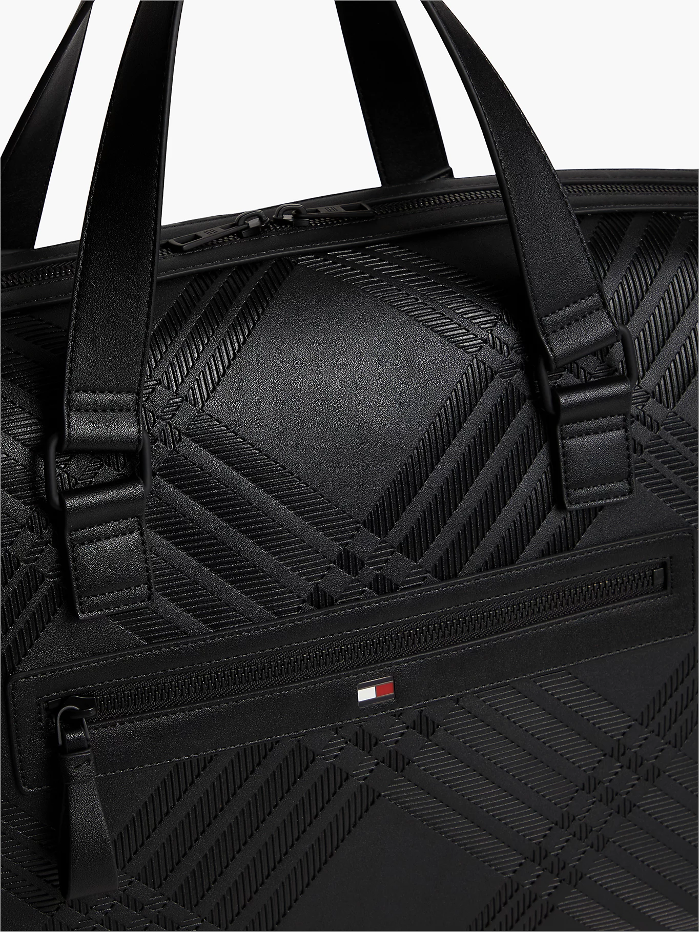 detail Tommy Hilfiger pánska čierna taška