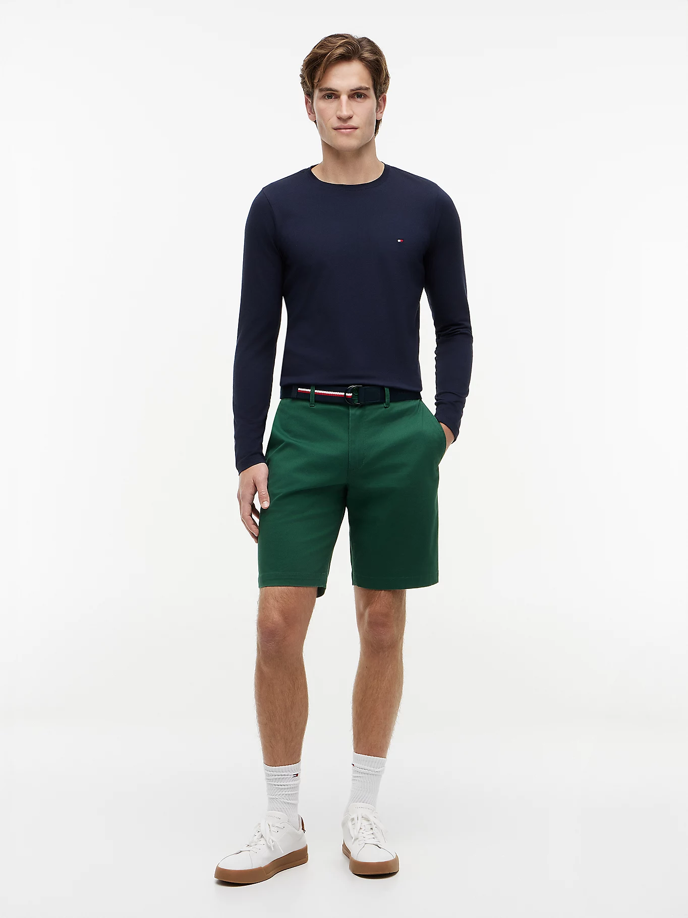 detail Tommy Hilfiger pánske tmavo modré tričko