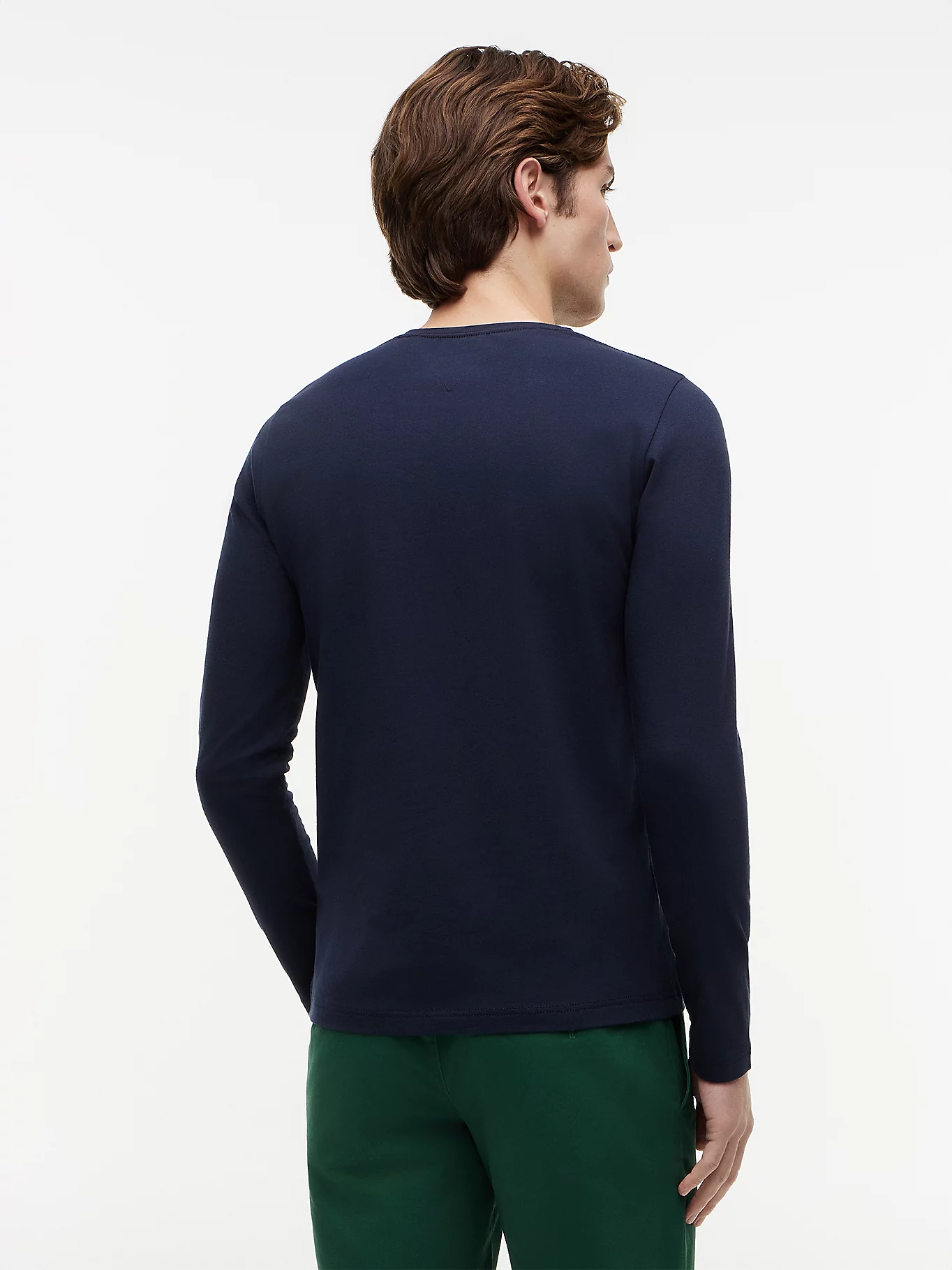 detail Tommy Hilfiger pánske tmavo modré tričko