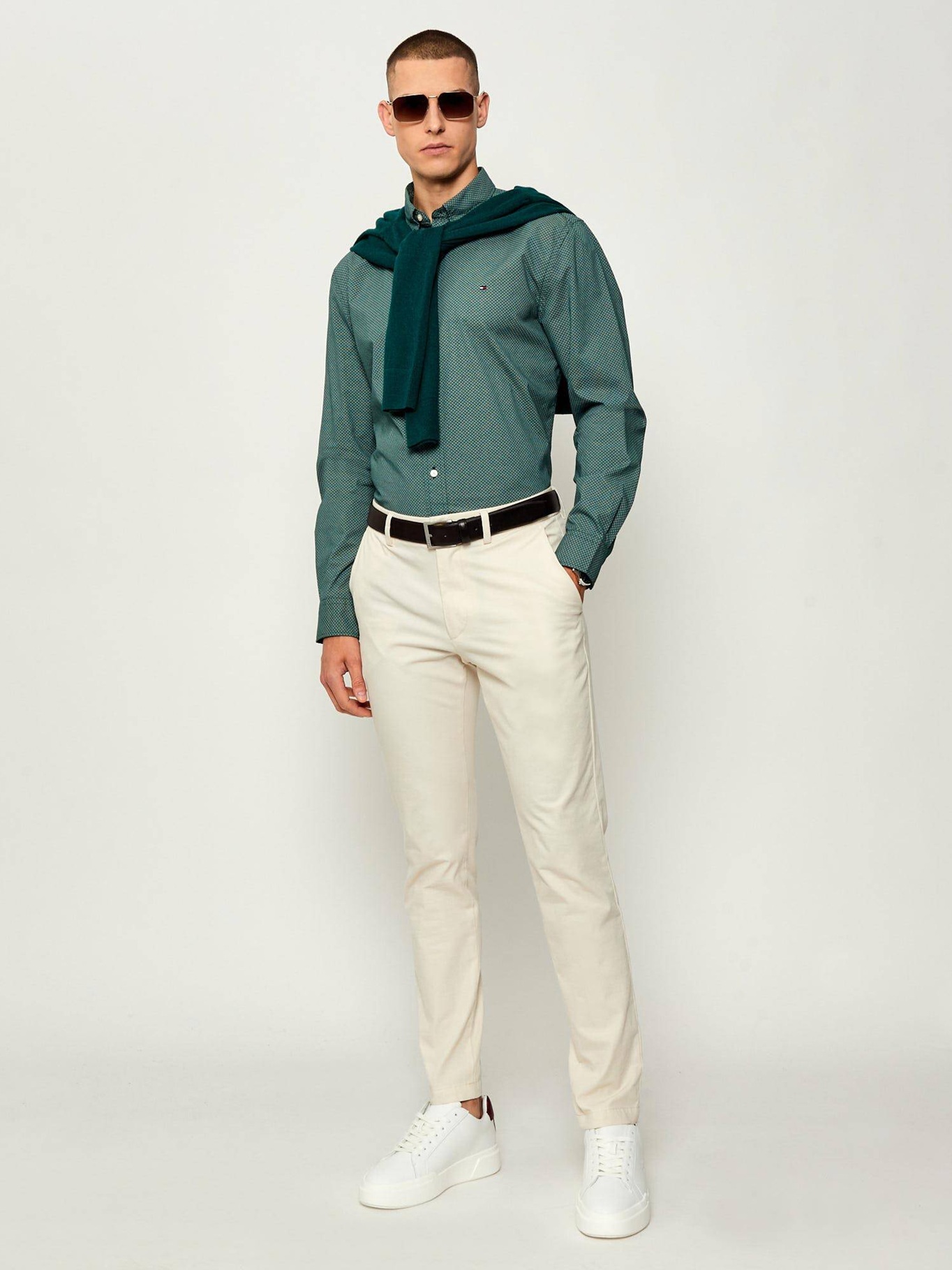 detail Tommy Hilfiger pánska zelená košeľa