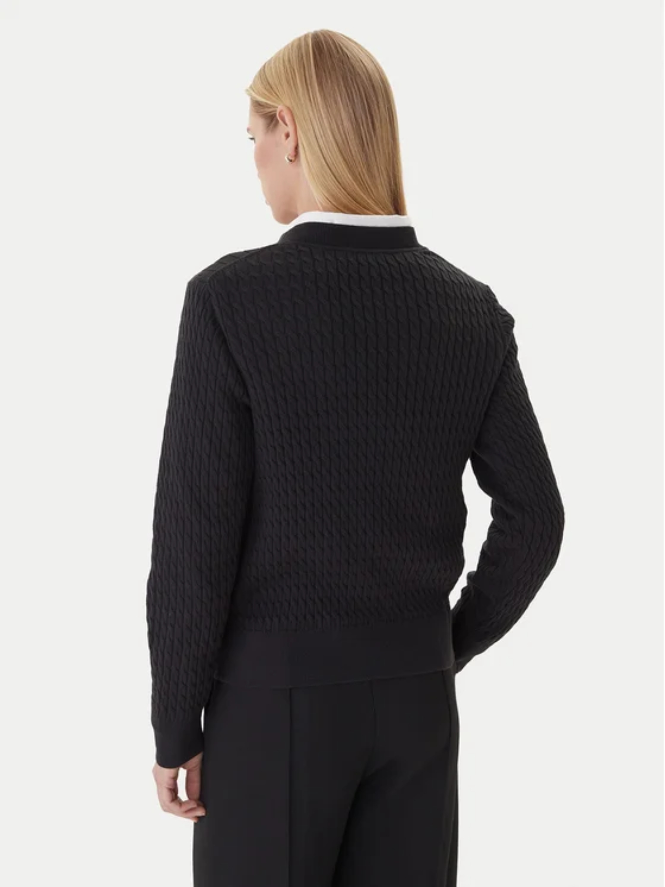 detail Tommy Hilfiger dámsky sveter