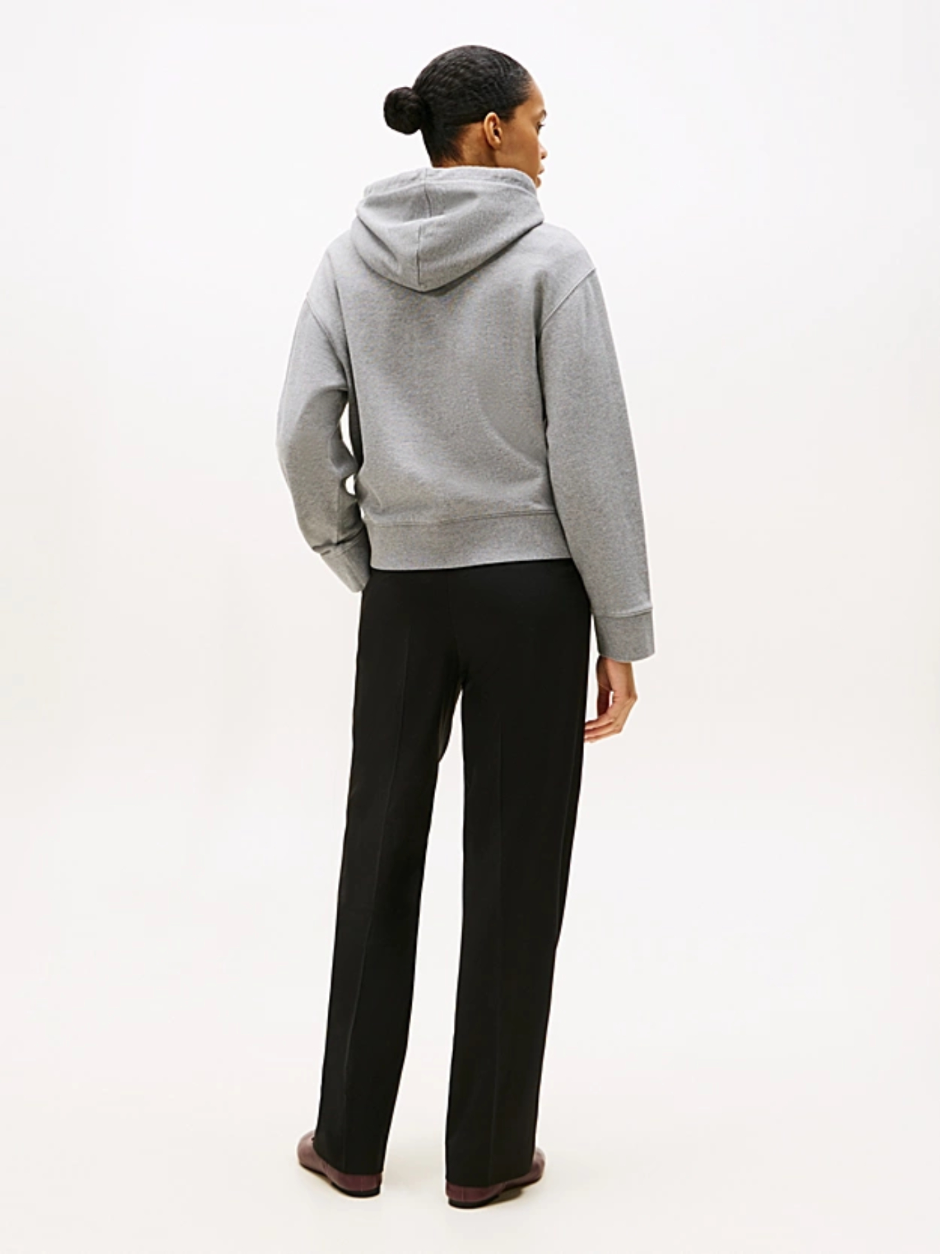 detail Tommy Hilfiger dámska mikina