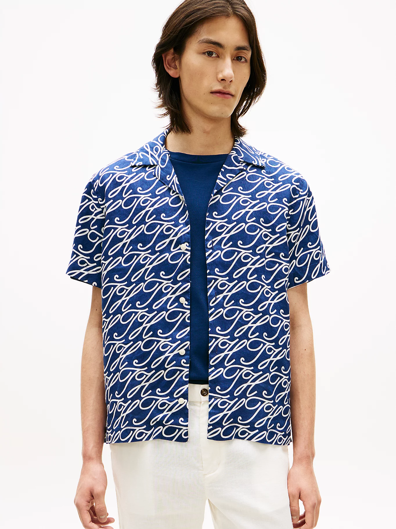 detail Tommy Hilfiger pánska tmavo modrá košeľa