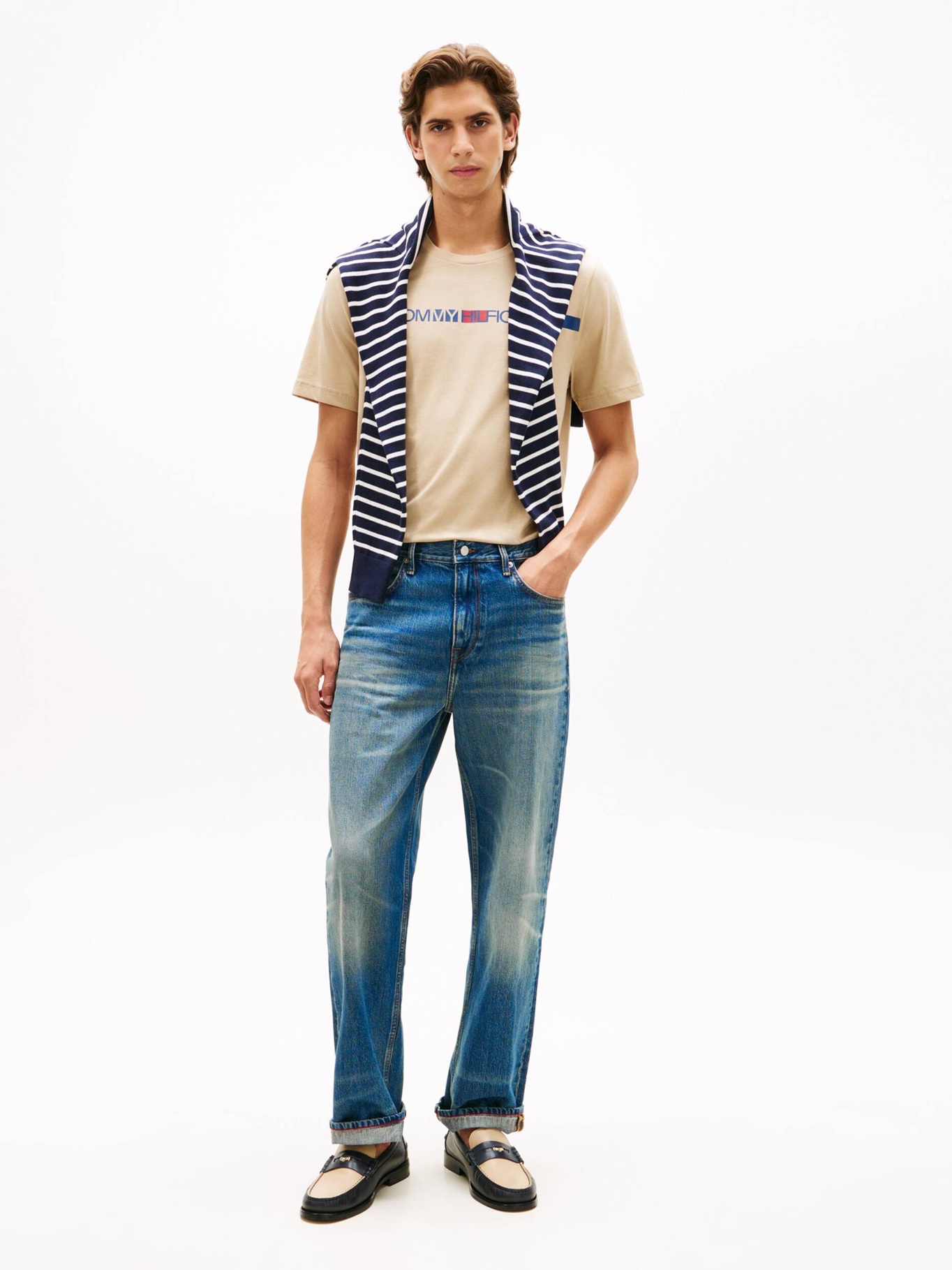 detail Tommy Hilfiger pánske béžové tričko