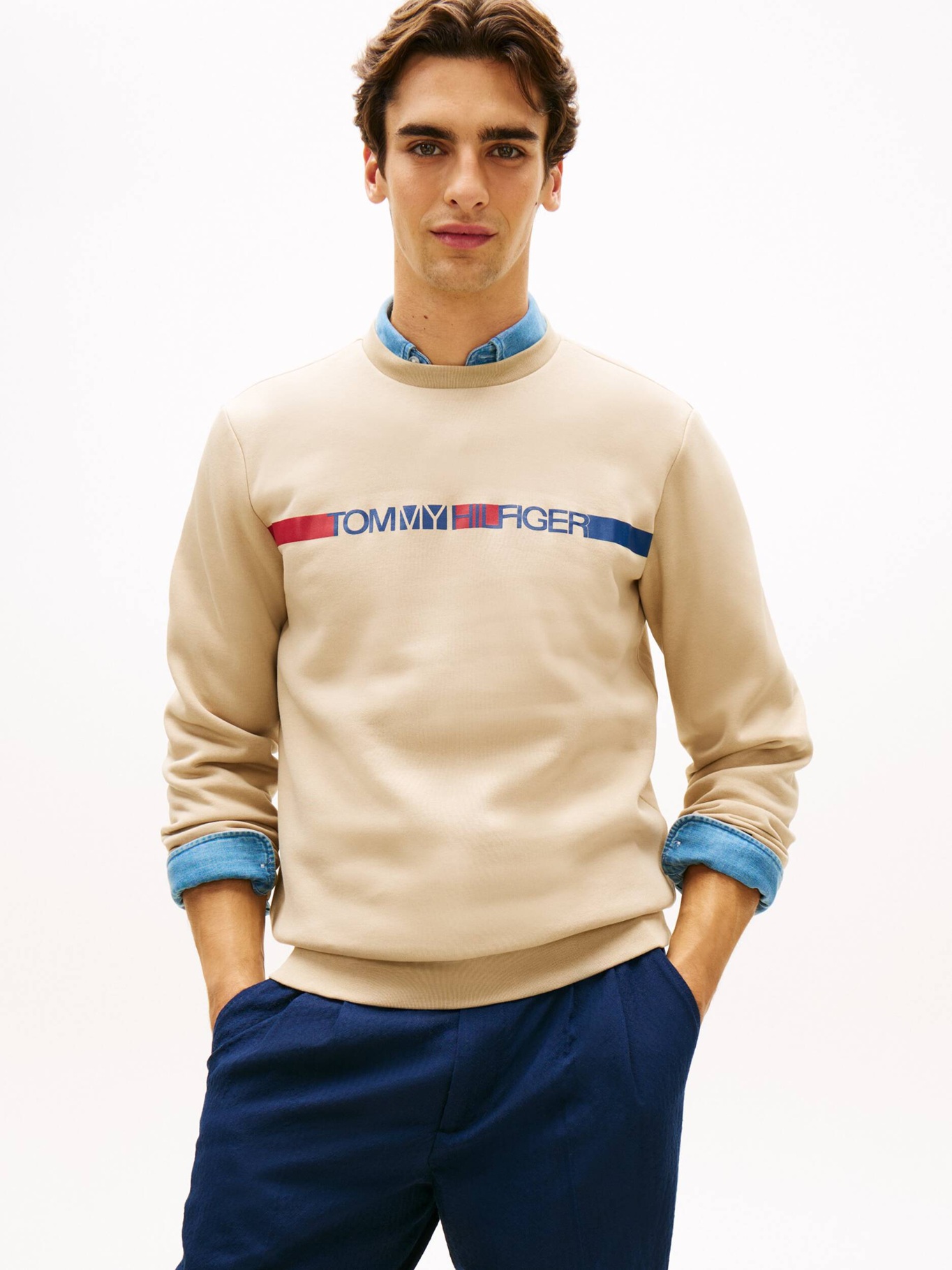 detail Tommy Hilfiger pánska béžová mikina