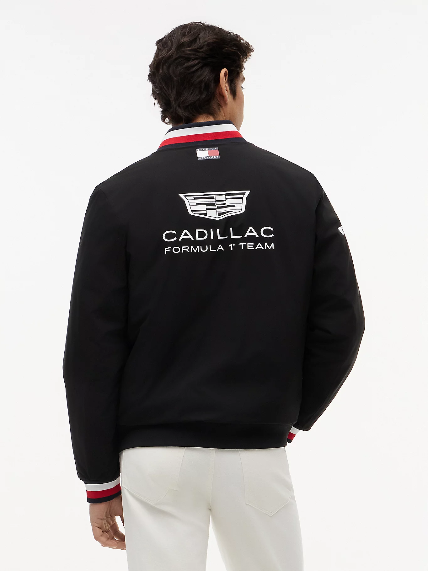 detail Tommy Hilfiger pánsky čierny bomber