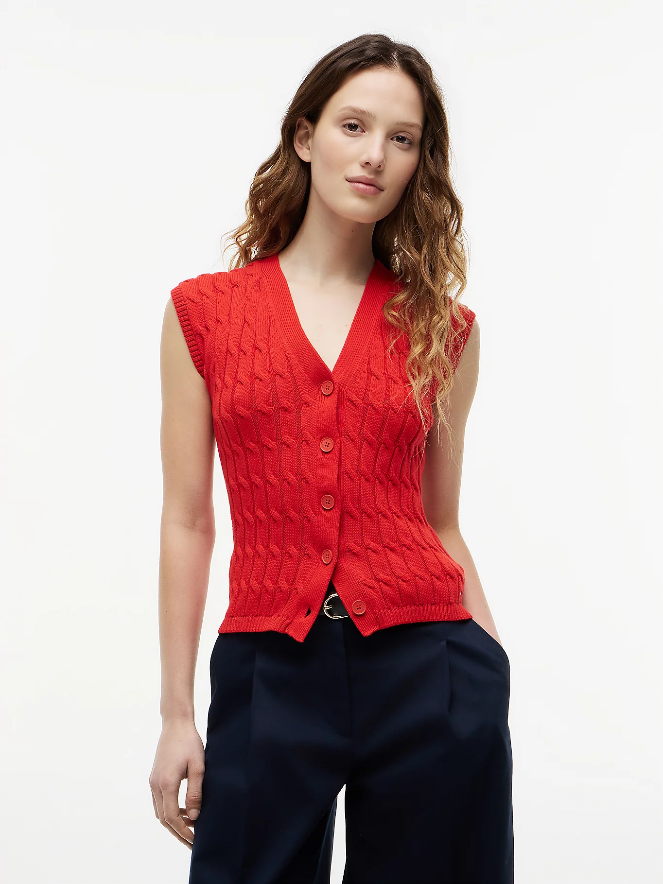 detail Tommy Hilfiger dámsky červený svetrík