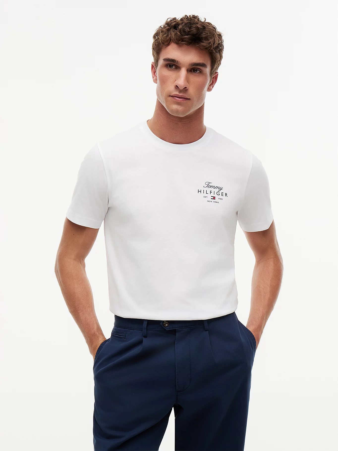 detail Tommy Hilfiger pánske biele tričko
