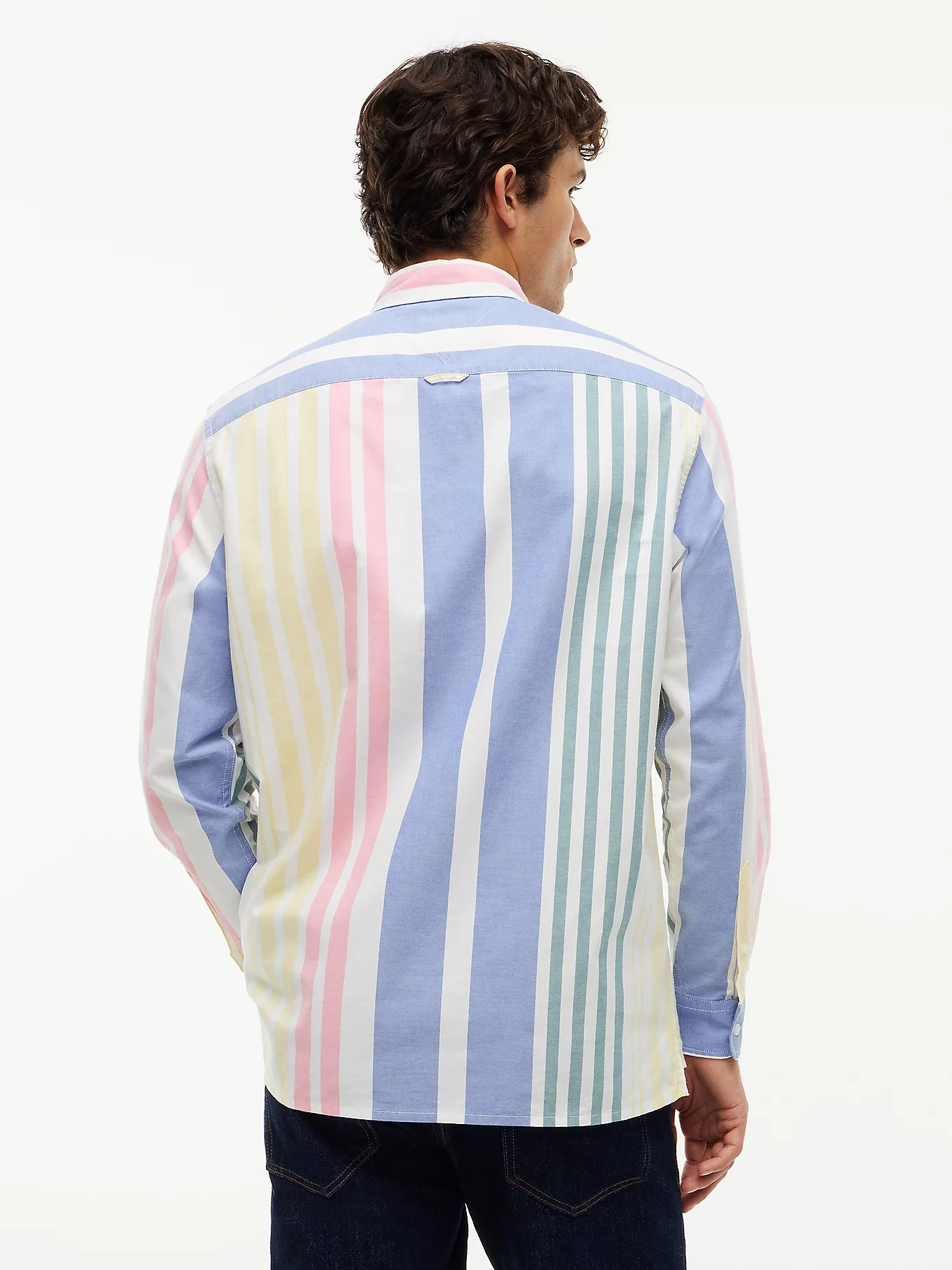 detail Tommy Hilfiger pánska pruhovaná košeľa
