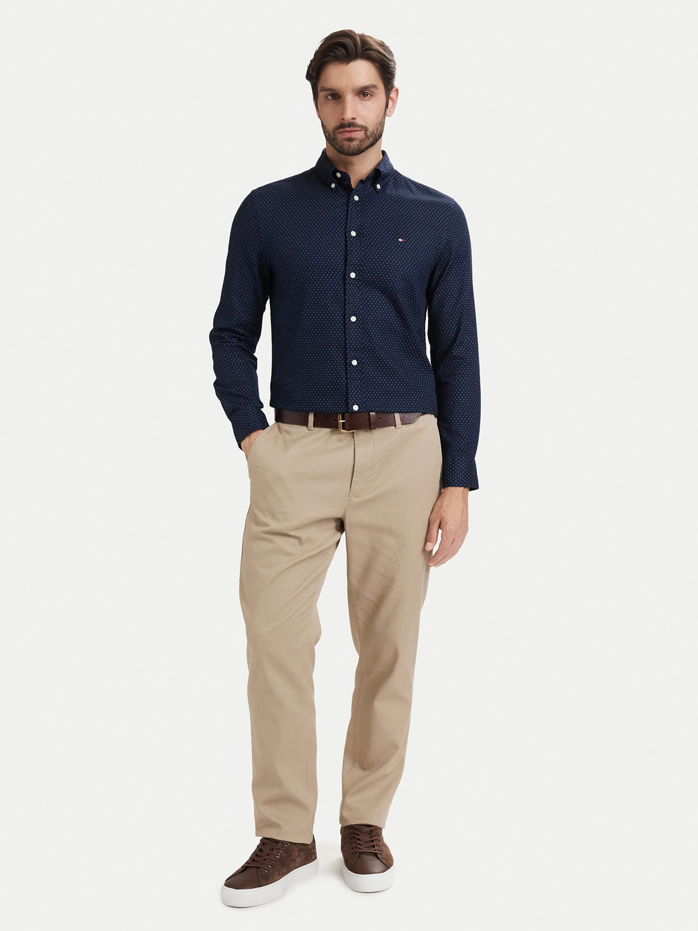 detail Tommy Hilfiger pánska tmavo modrá košeľa