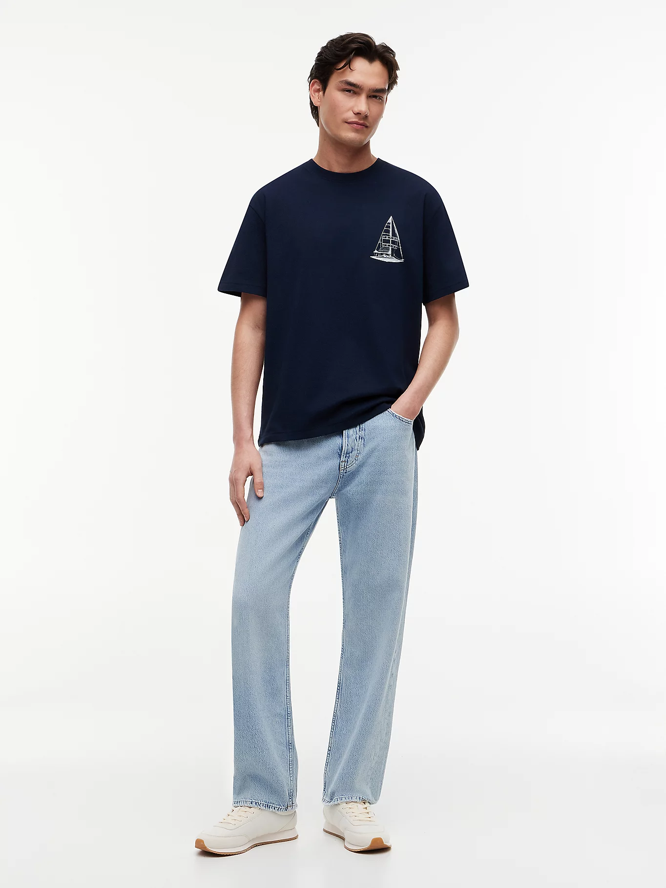 detail Tommy Hilfiger pánske tmavo modré tričko
