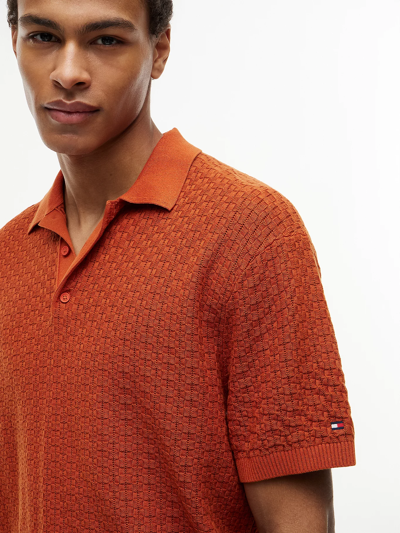detail Tommy Hilfiger pánske oranžové polo tričko