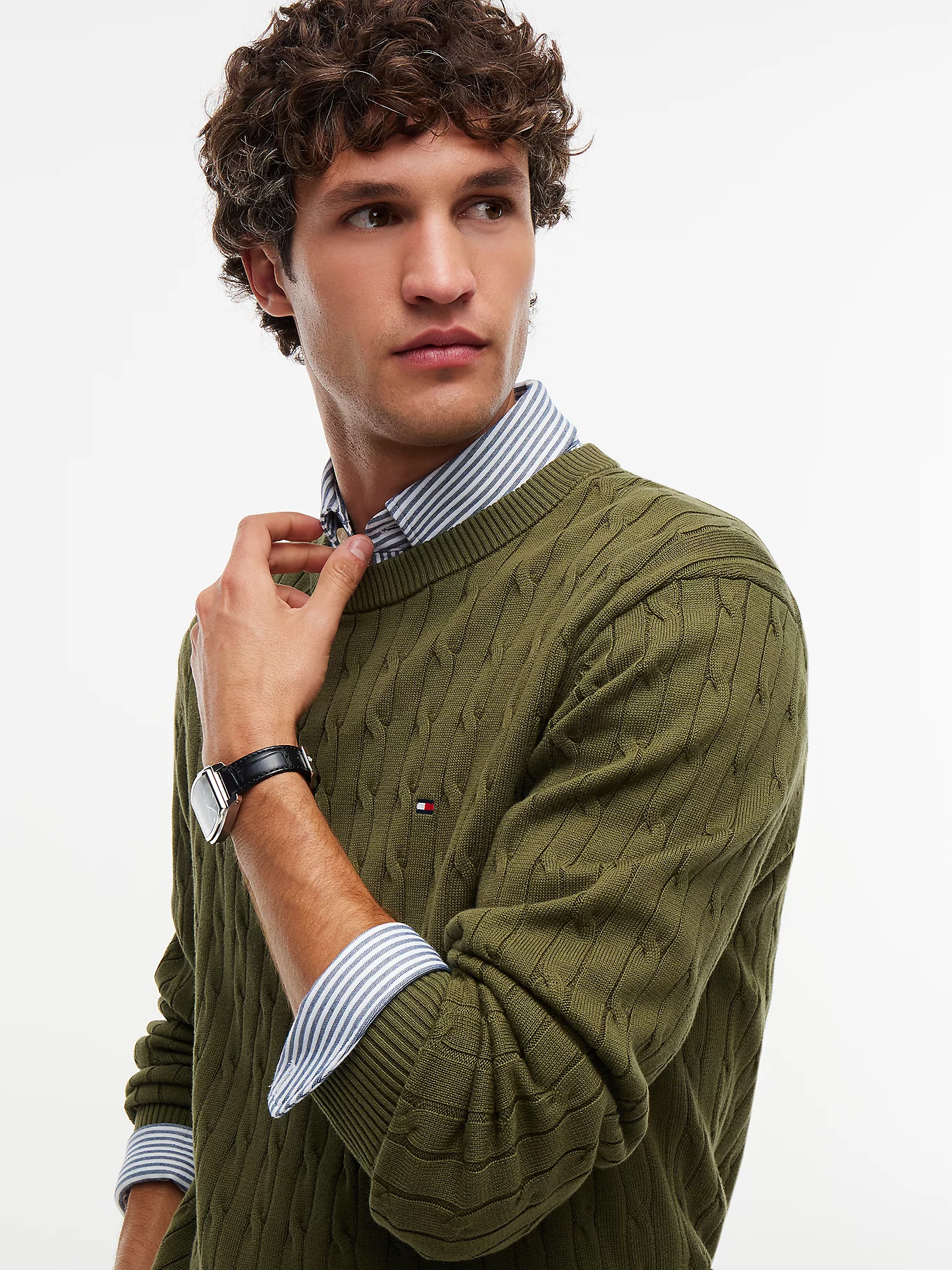 detail Tommy Hilfiger pánsky zelený sveter