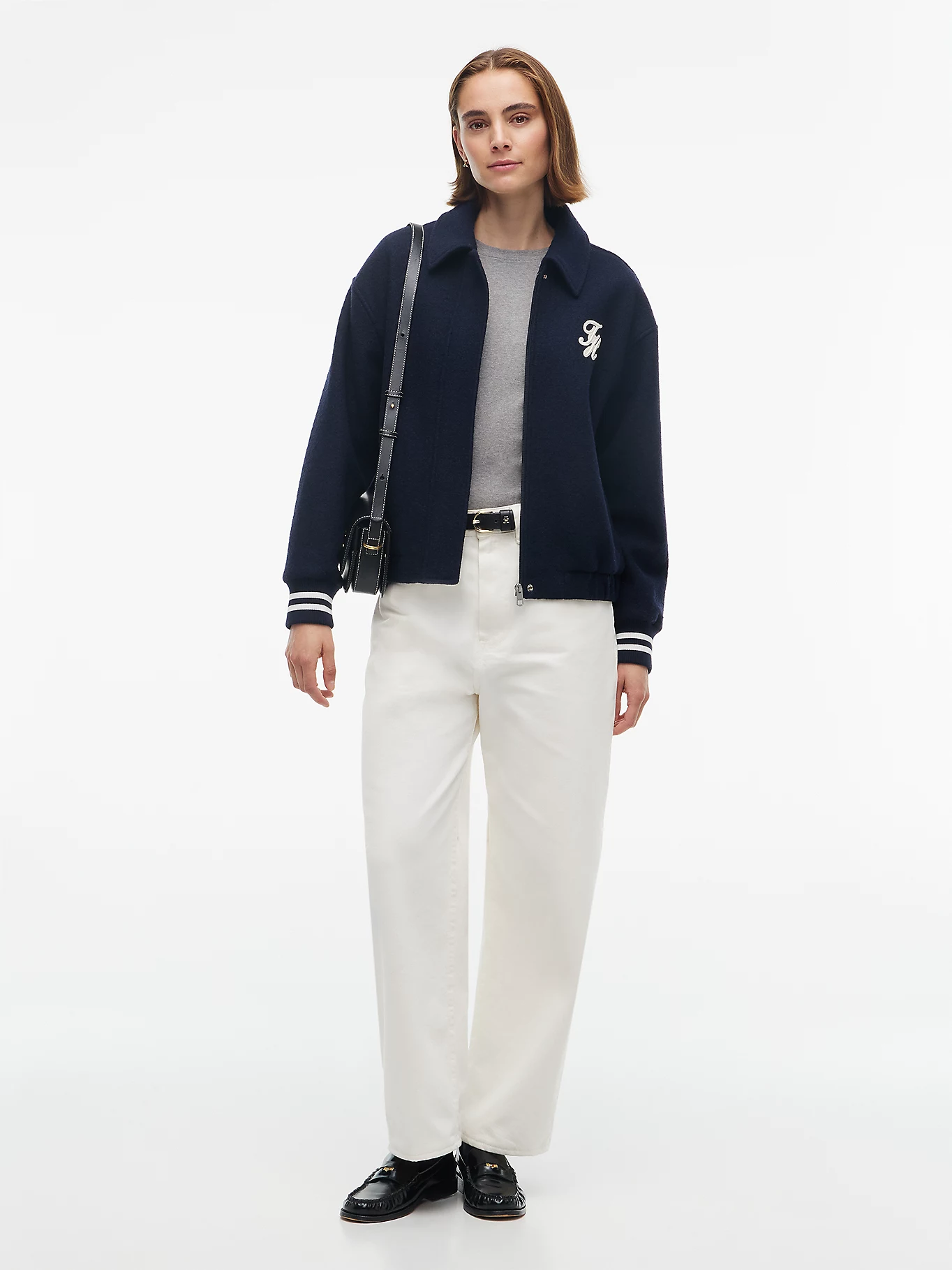 detail Tommy Hilfiger dámske šedé tričko