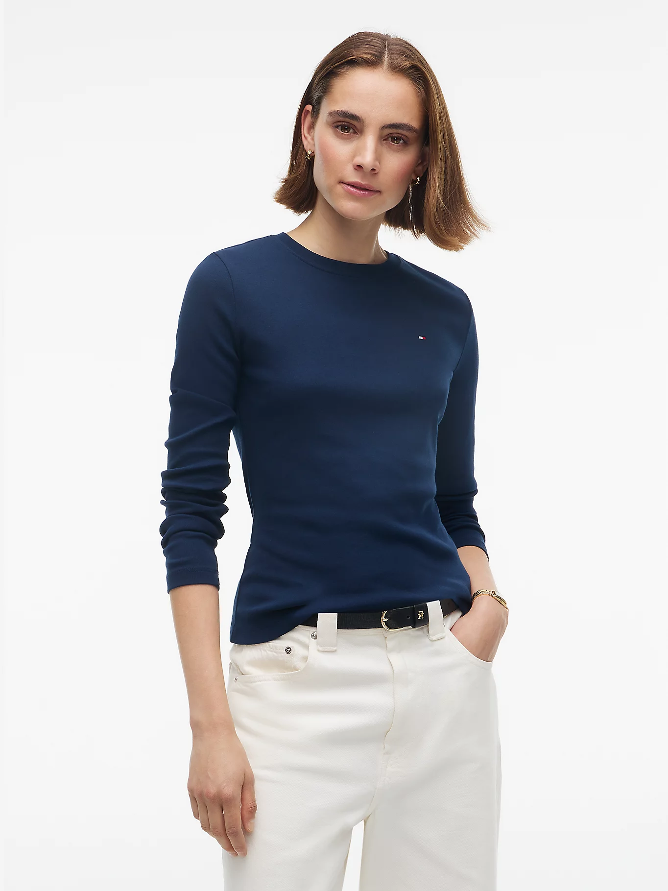 detail Tommy Hilfiger dámske tmavo modré tričko