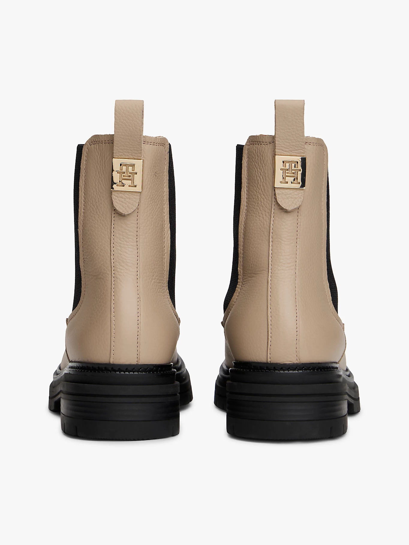 detail Tommy Hilfiger dámske béžové členkové topánky