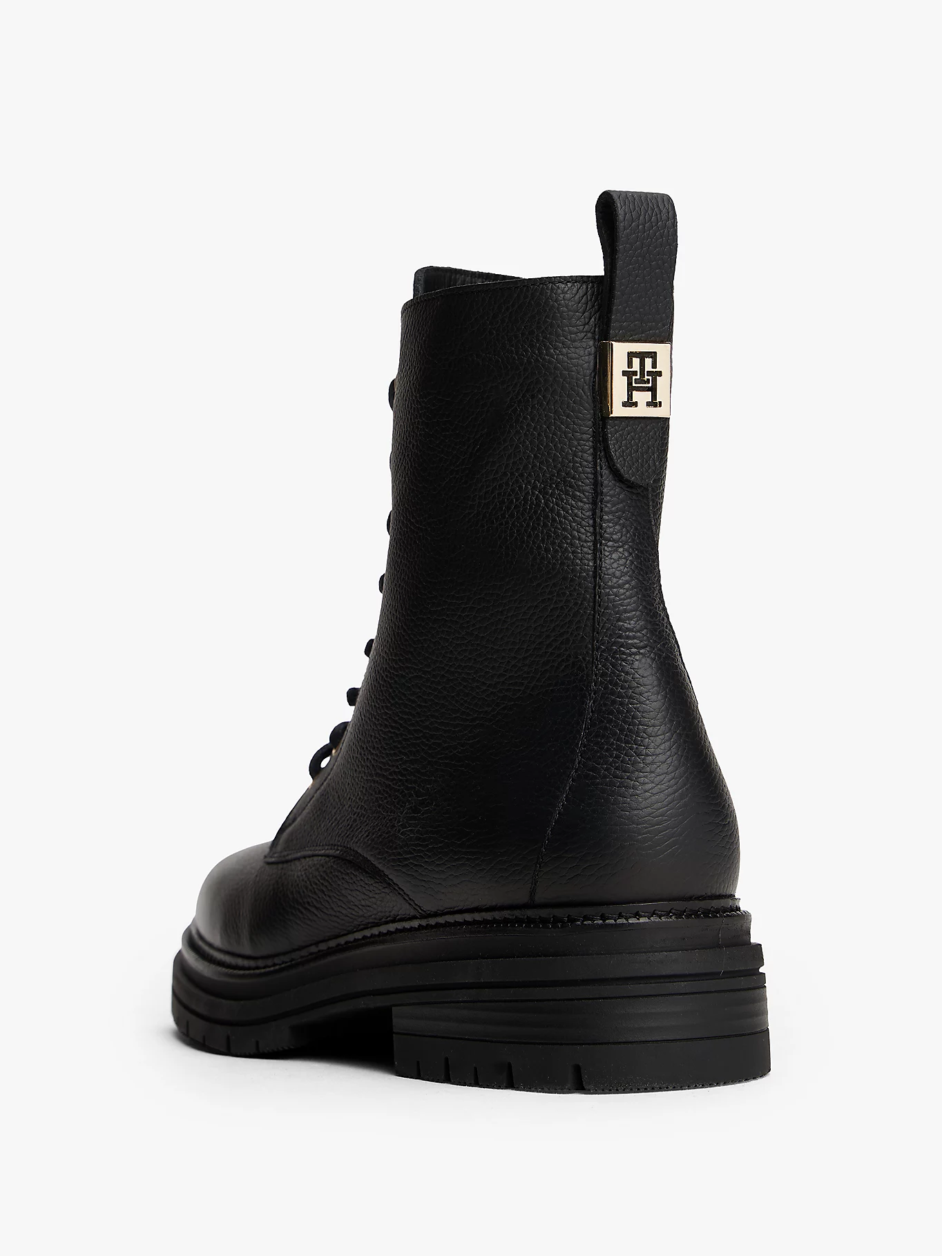 detail   Tommy Hilfiger dámske čierne členkové topánky