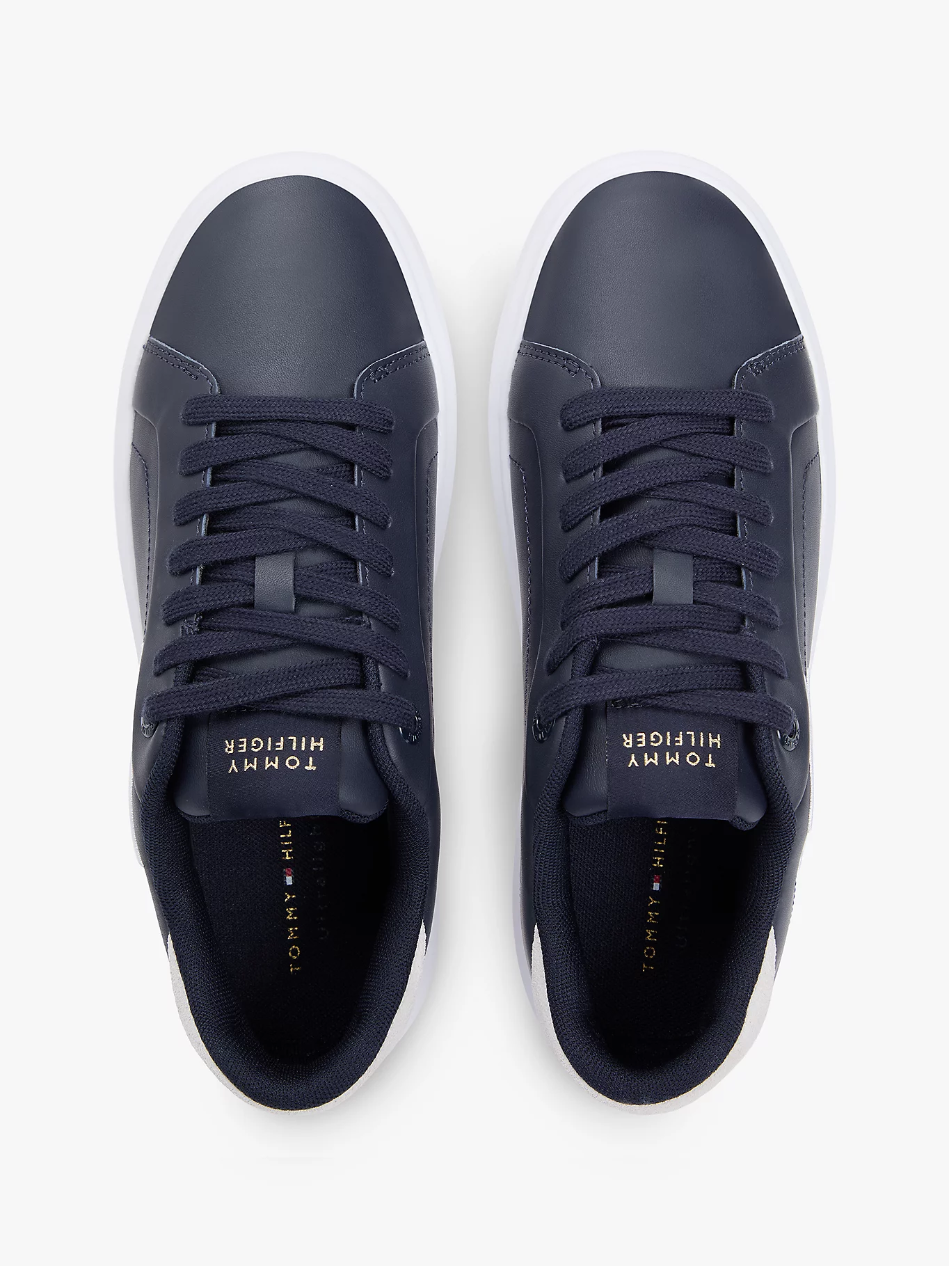 detail Tommy Hilfiger dámske tmavo modré tenisky