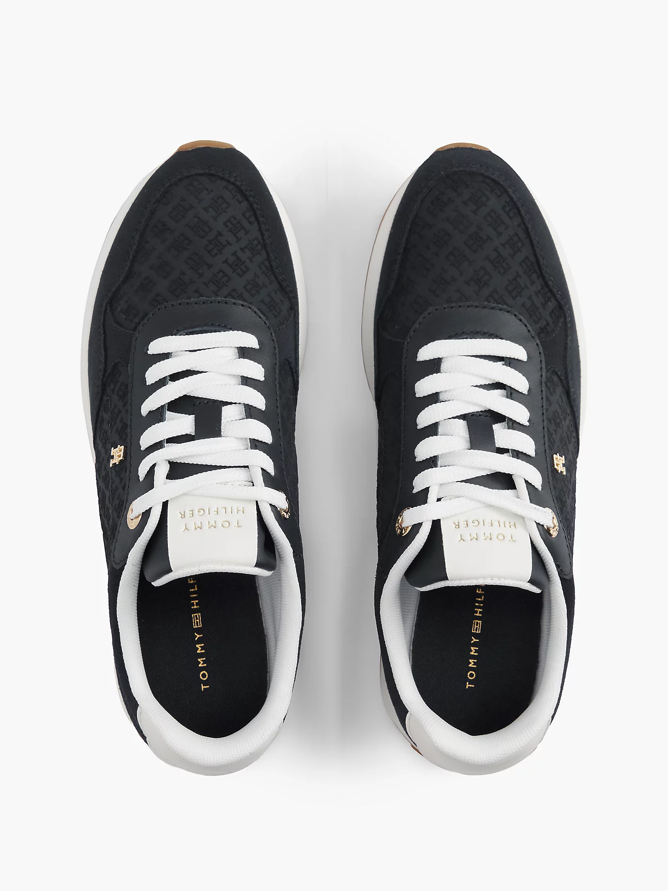 detail Tommy Hilfiger dámske tmavo modré tenisky