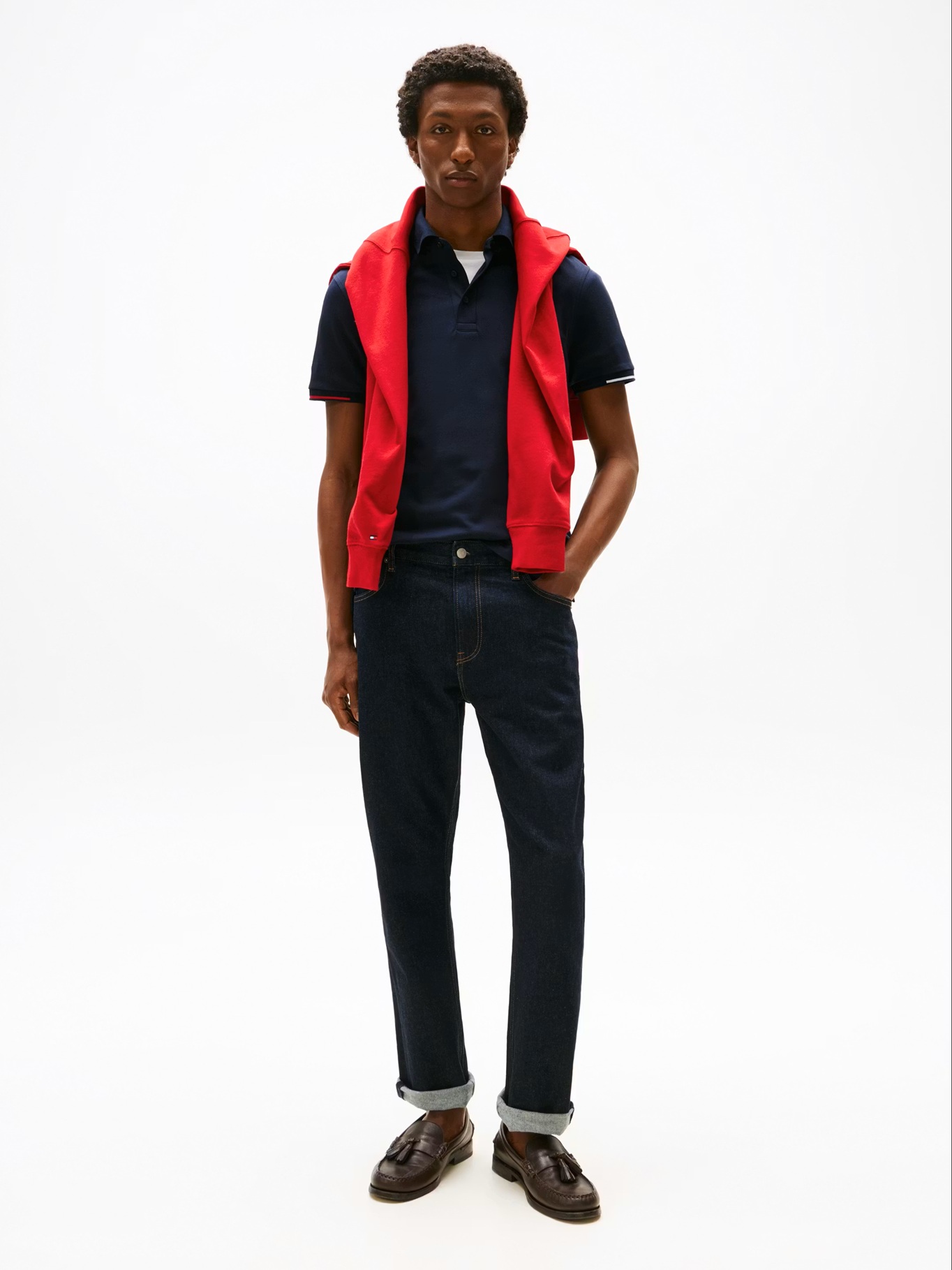 detail Tommy Hilfiger pánske tmavo modré polo tričko