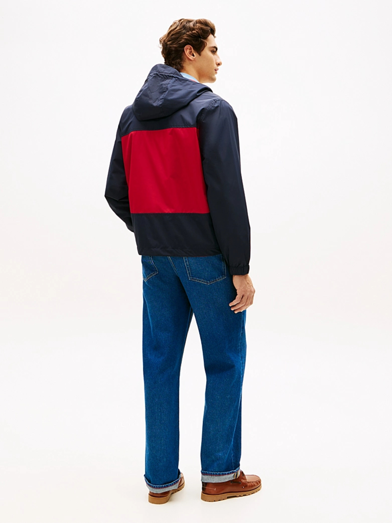detail Tommy Hilfiger pánska obojstranná bunda 