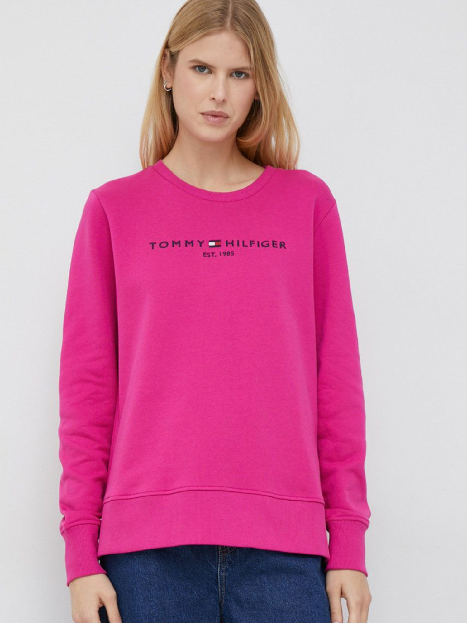 detail Tommy Hilfiger dámska ružová mikina